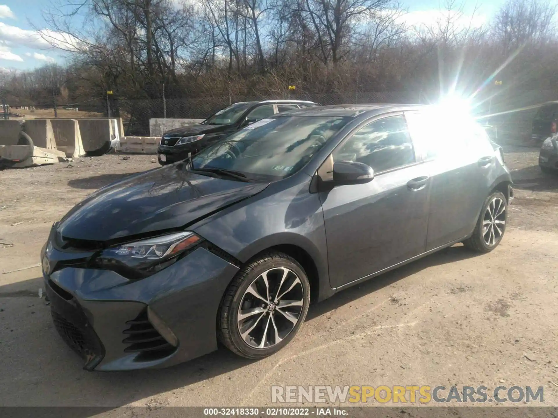 2 Photograph of a damaged car 2T1BURHE8KC181178 TOYOTA COROLLA 2019