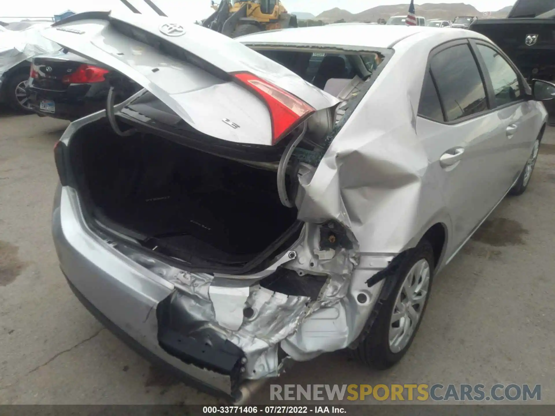 6 Photograph of a damaged car 2T1BURHE8KC182976 TOYOTA COROLLA 2019