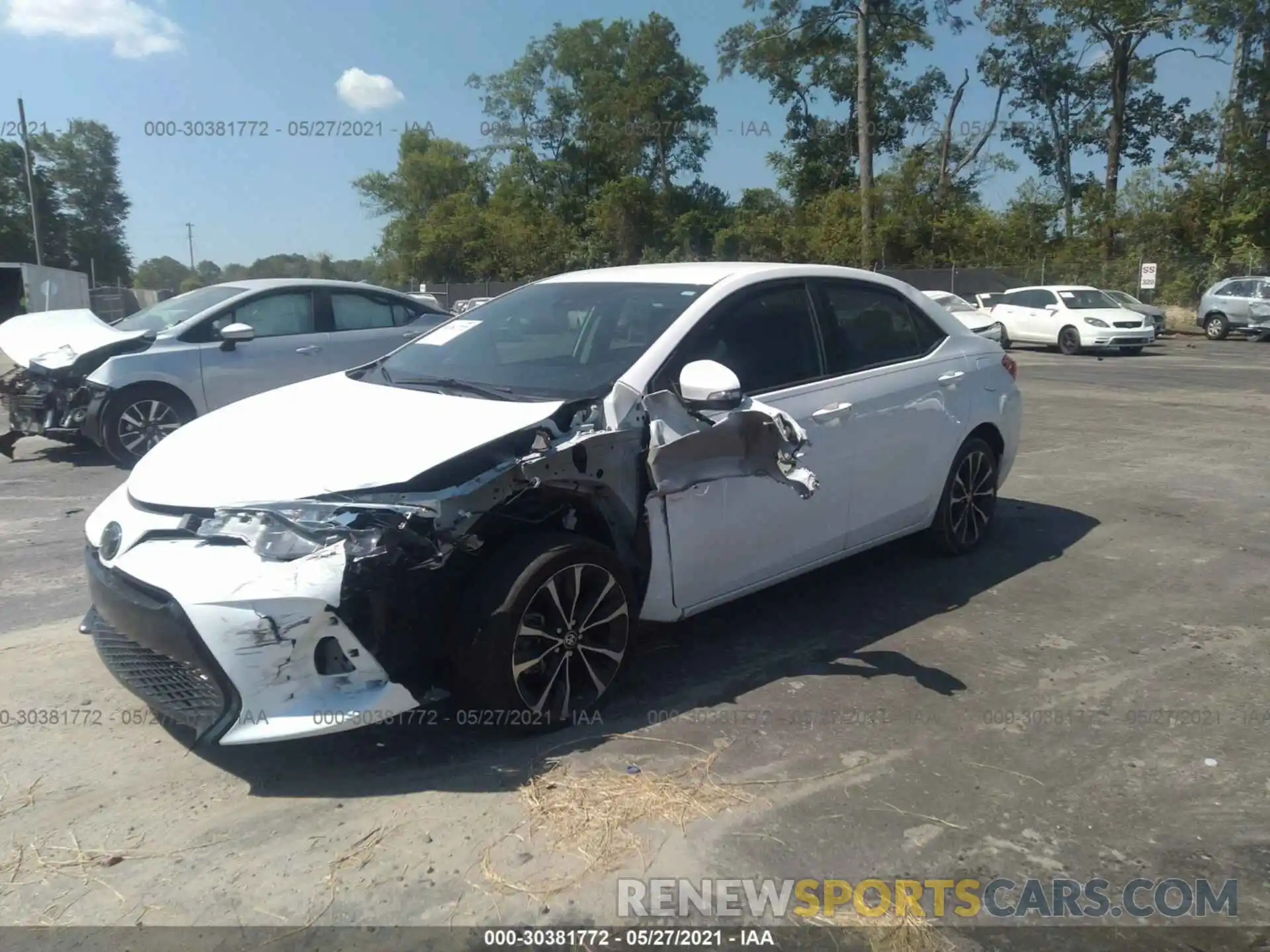 2 Photograph of a damaged car 2T1BURHE8KC183464 TOYOTA COROLLA 2019