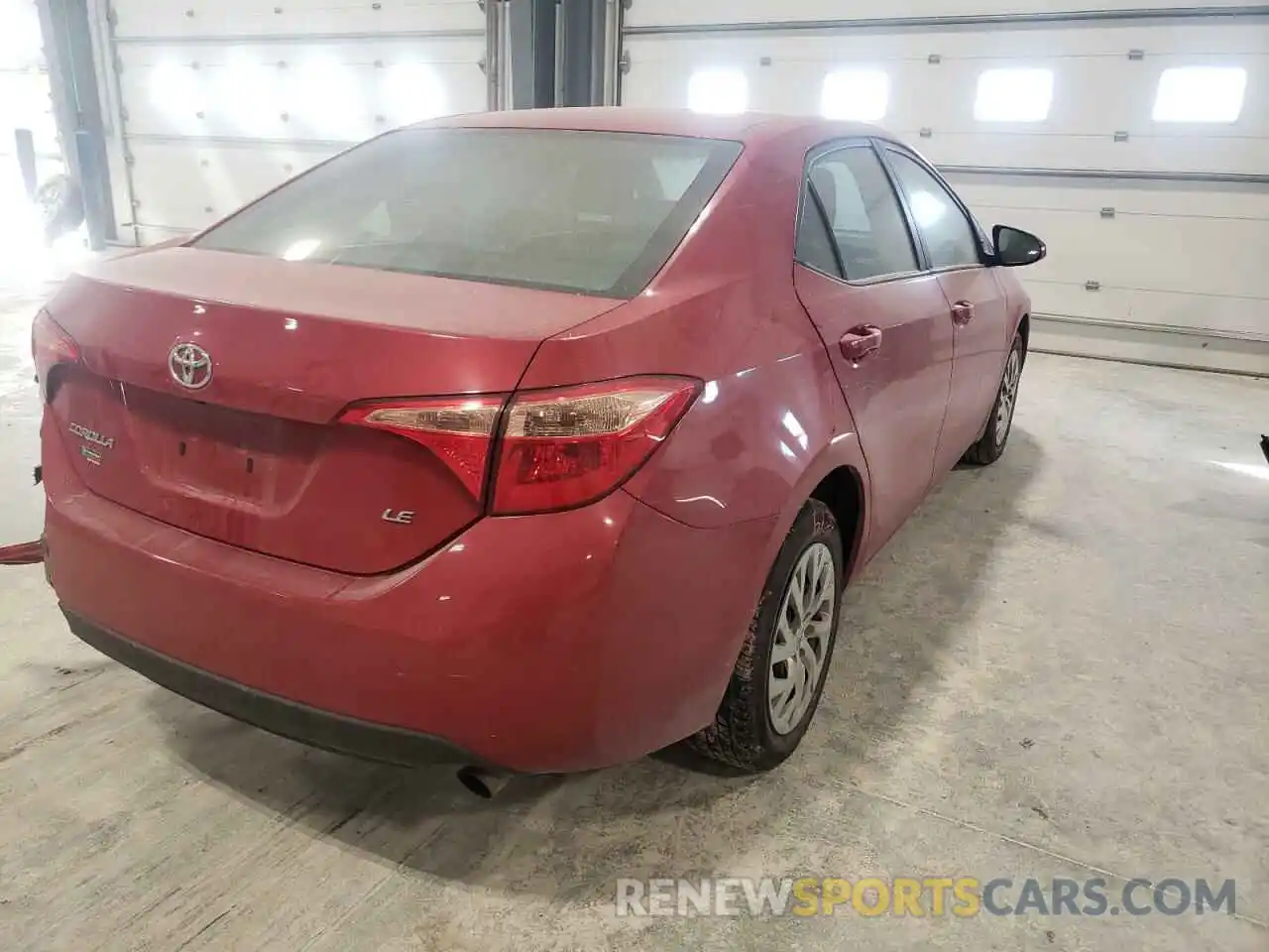 4 Photograph of a damaged car 2T1BURHE8KC184775 TOYOTA COROLLA 2019