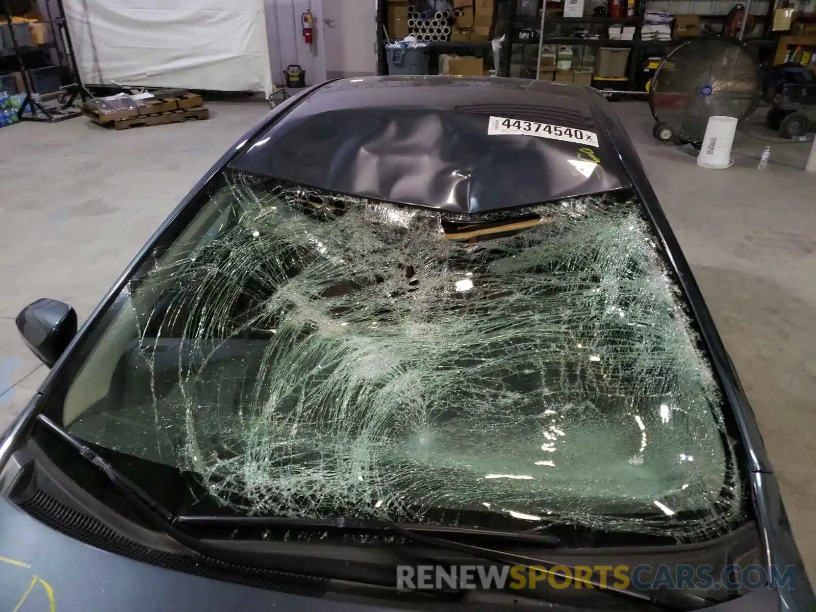 9 Photograph of a damaged car 2T1BURHE8KC185036 TOYOTA COROLLA 2019