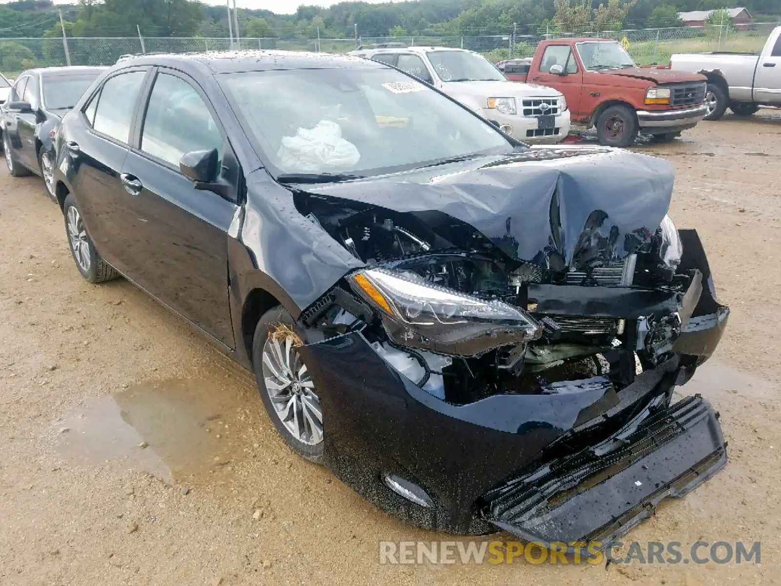 1 Photograph of a damaged car 2T1BURHE8KC186428 TOYOTA COROLLA 2019