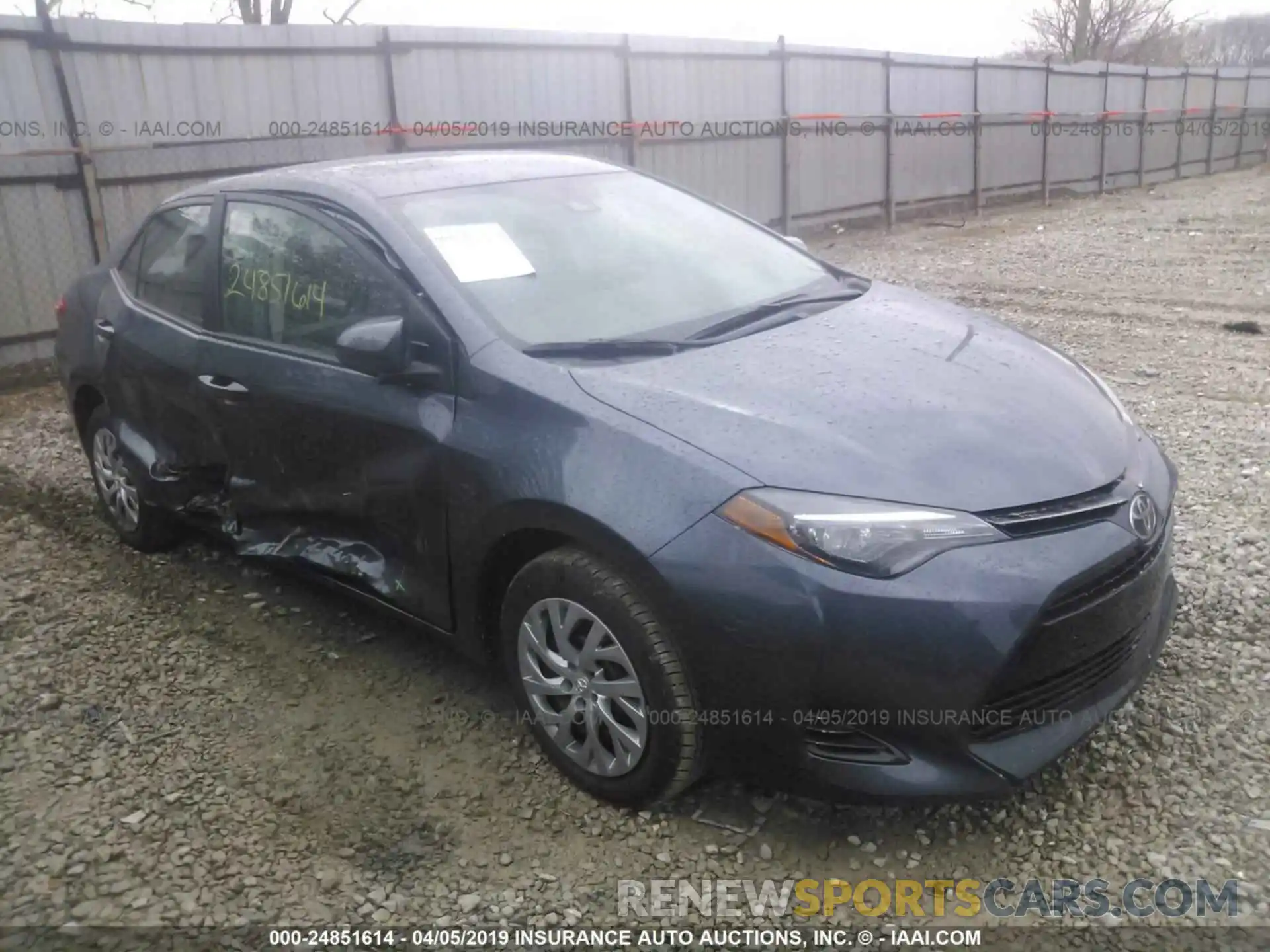 1 Photograph of a damaged car 2T1BURHE8KC186686 TOYOTA COROLLA 2019