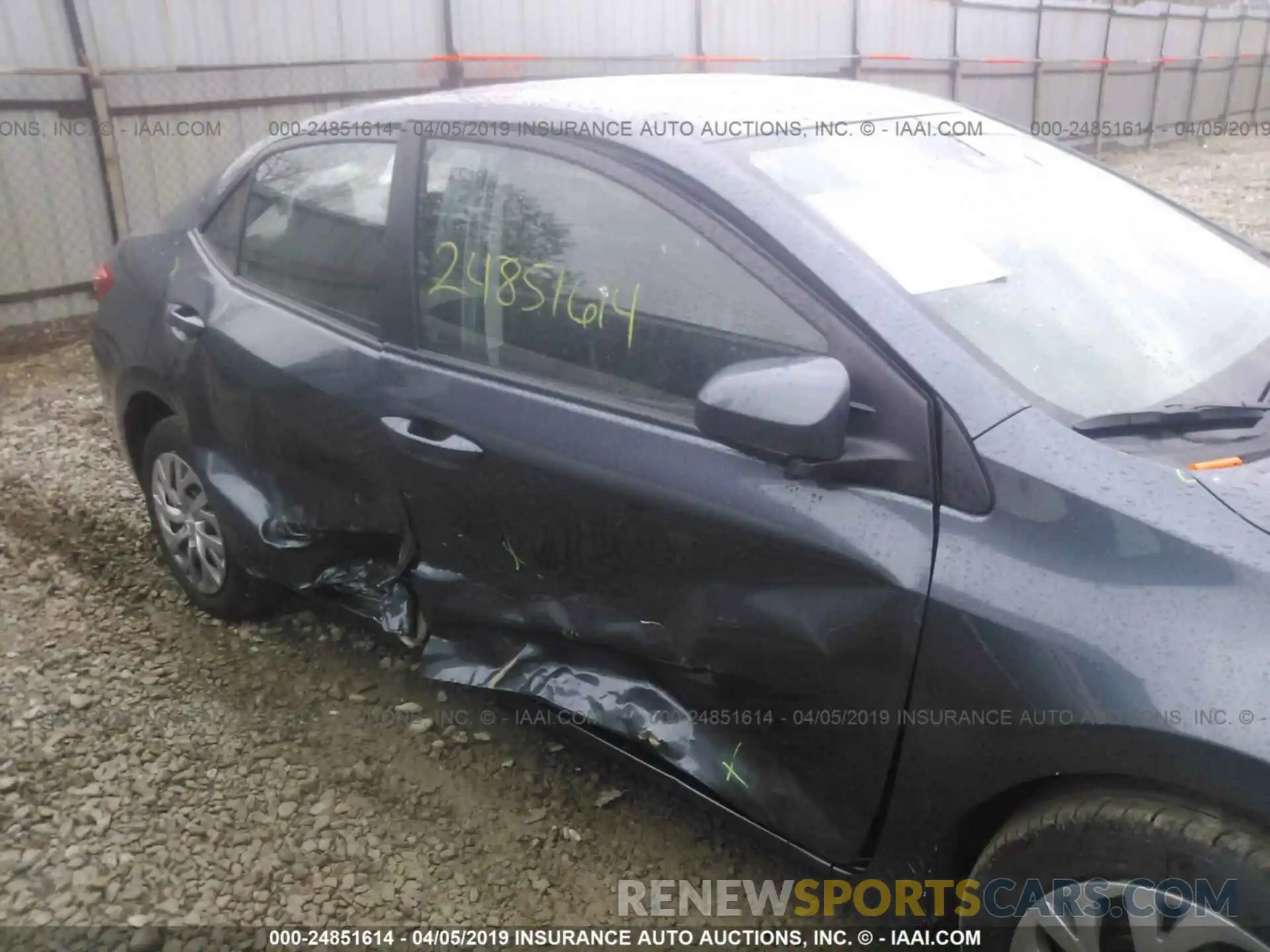 6 Photograph of a damaged car 2T1BURHE8KC186686 TOYOTA COROLLA 2019