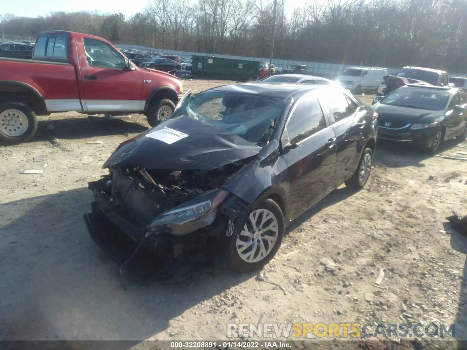 2 Photograph of a damaged car 2T1BURHE8KC187370 TOYOTA COROLLA 2019