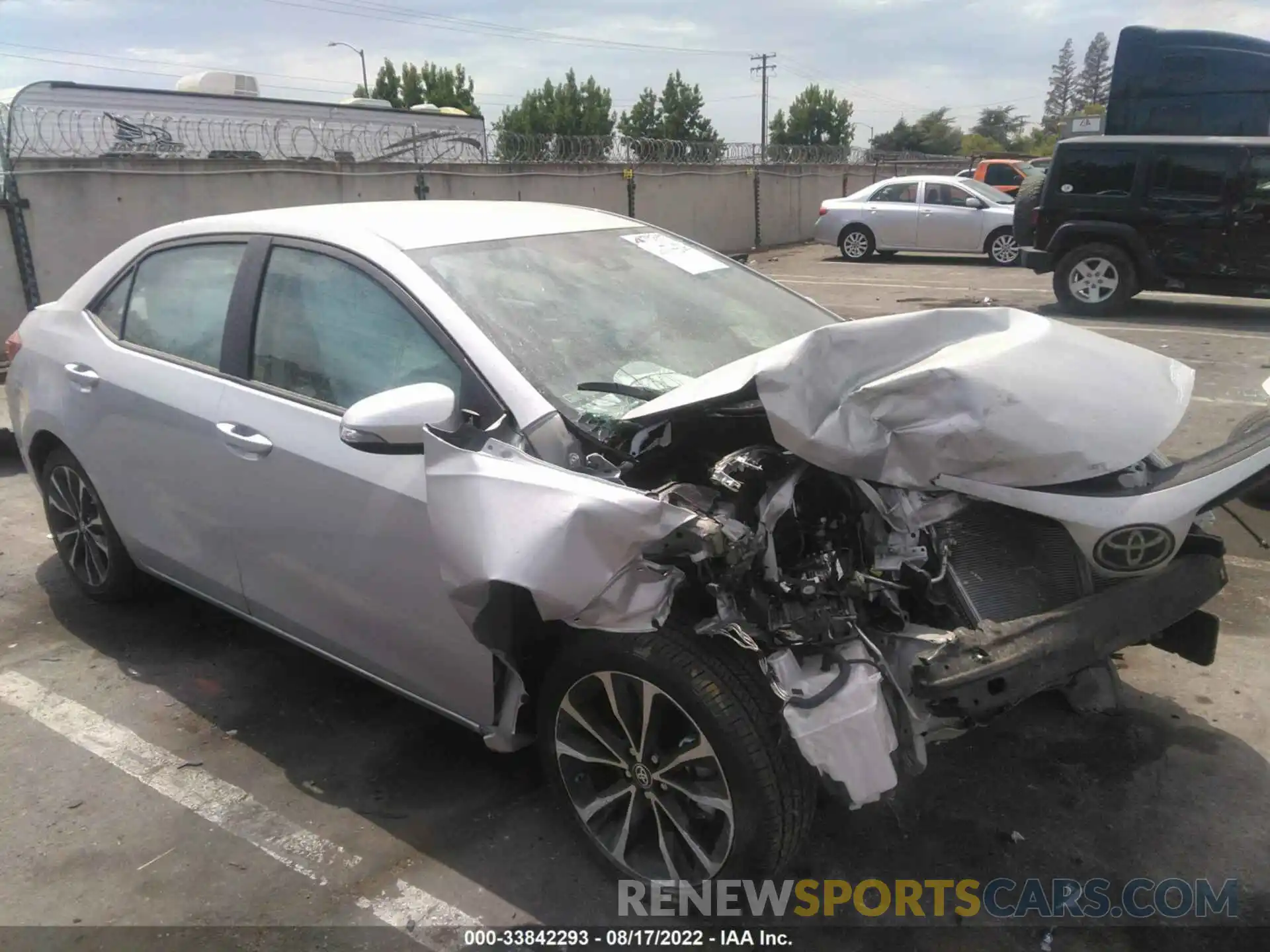 1 Photograph of a damaged car 2T1BURHE8KC187420 TOYOTA COROLLA 2019