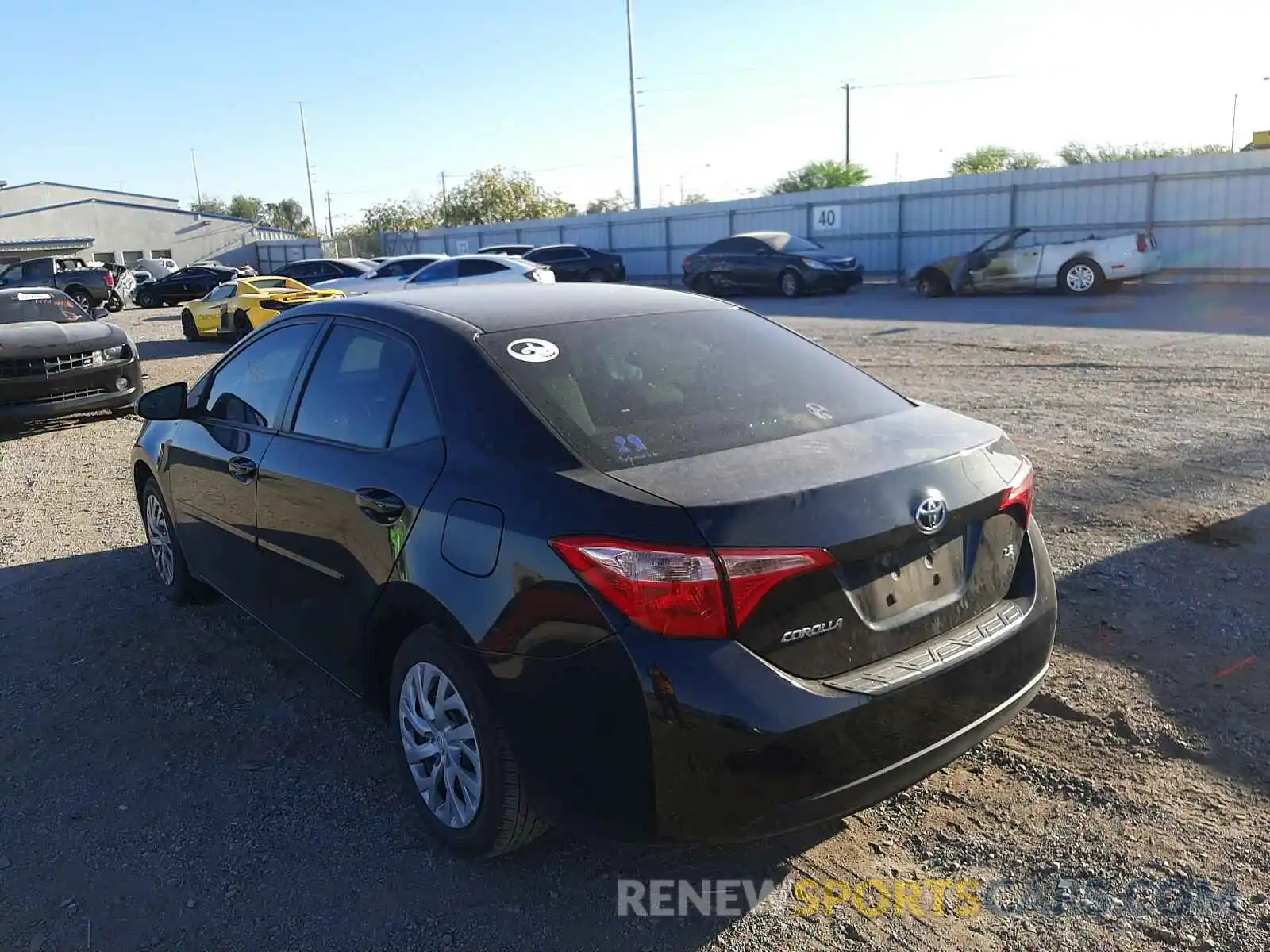 3 Photograph of a damaged car 2T1BURHE8KC187529 TOYOTA COROLLA 2019