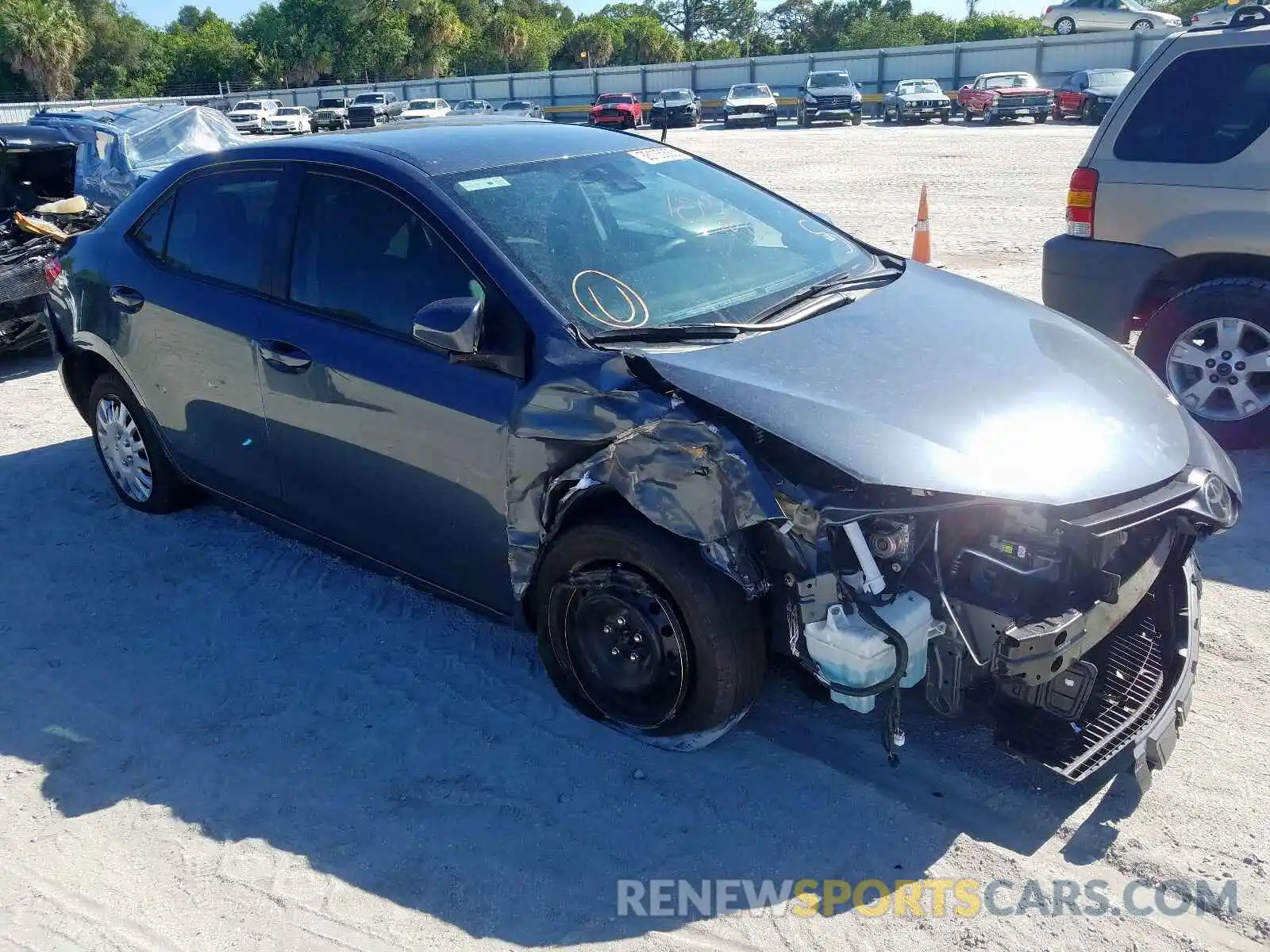 9 Photograph of a damaged car 2T1BURHE8KC188129 TOYOTA COROLLA 2019