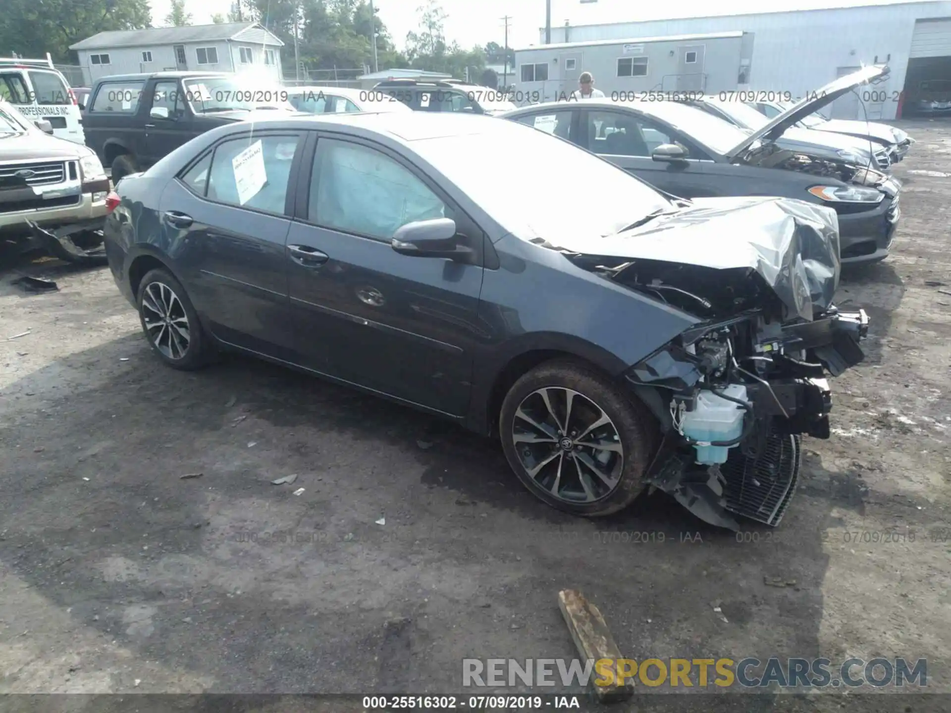 1 Photograph of a damaged car 2T1BURHE8KC188793 TOYOTA COROLLA 2019