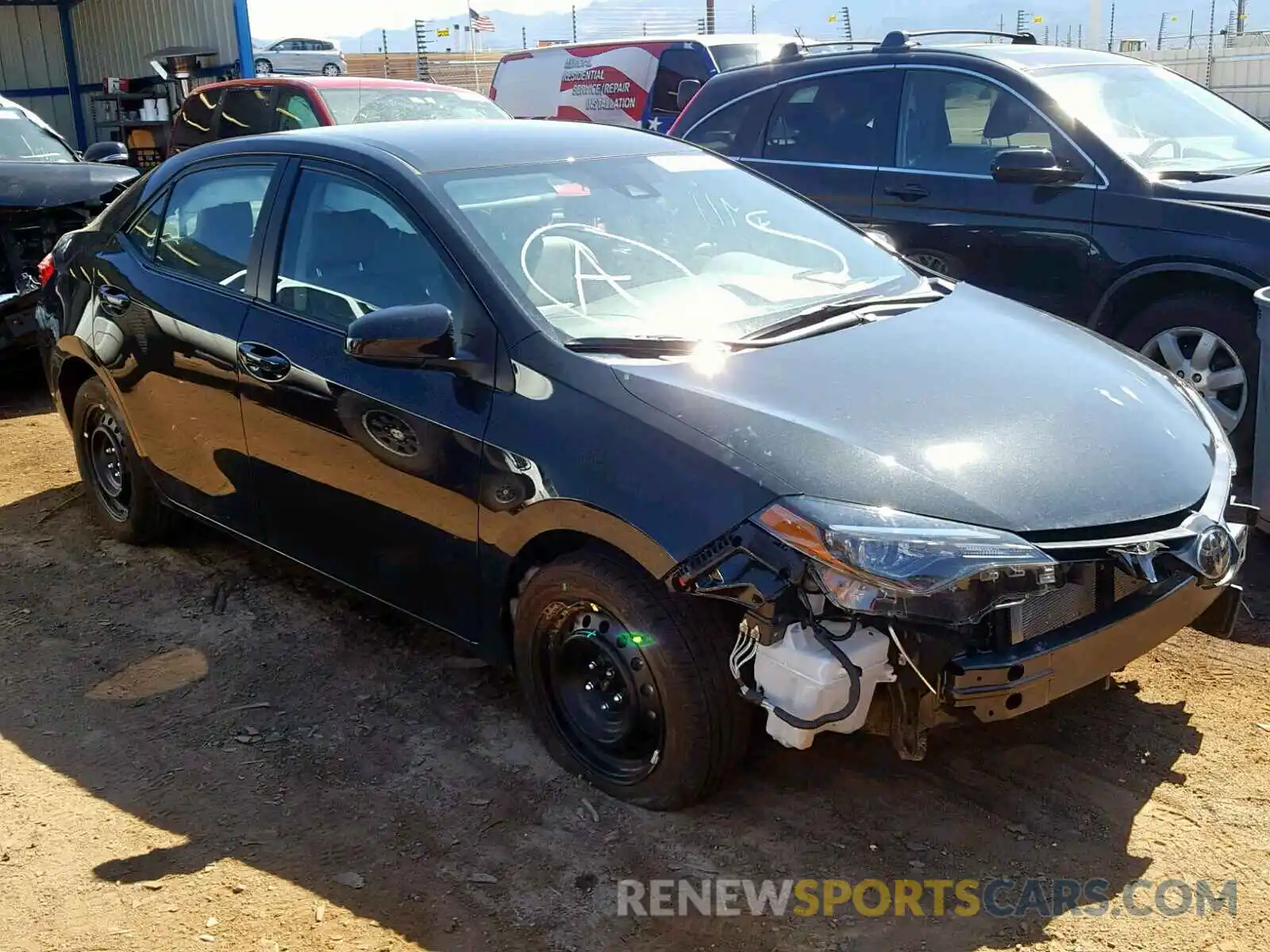 1 Photograph of a damaged car 2T1BURHE8KC189684 TOYOTA COROLLA 2019