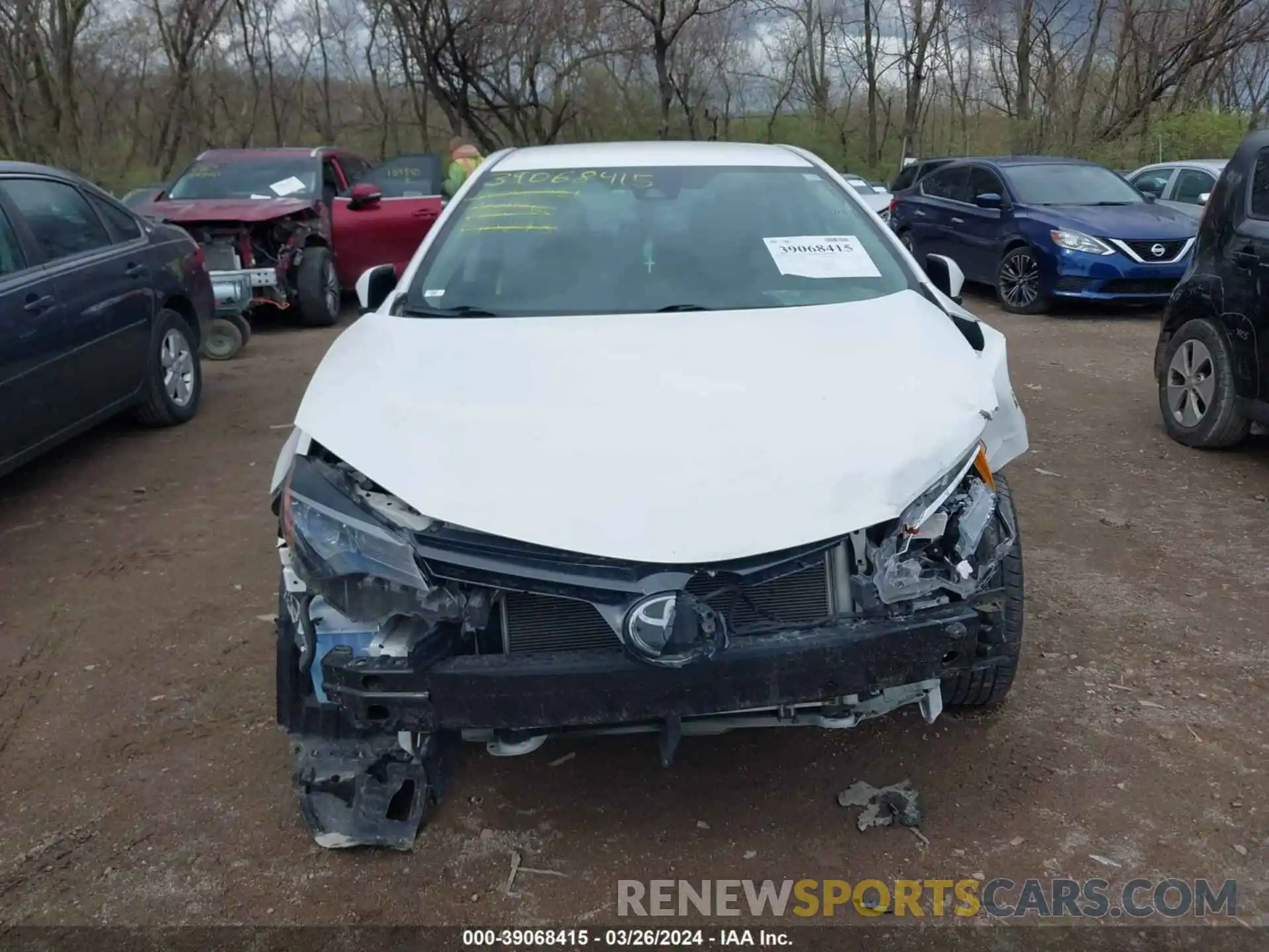 12 Photograph of a damaged car 2T1BURHE8KC190298 TOYOTA COROLLA 2019