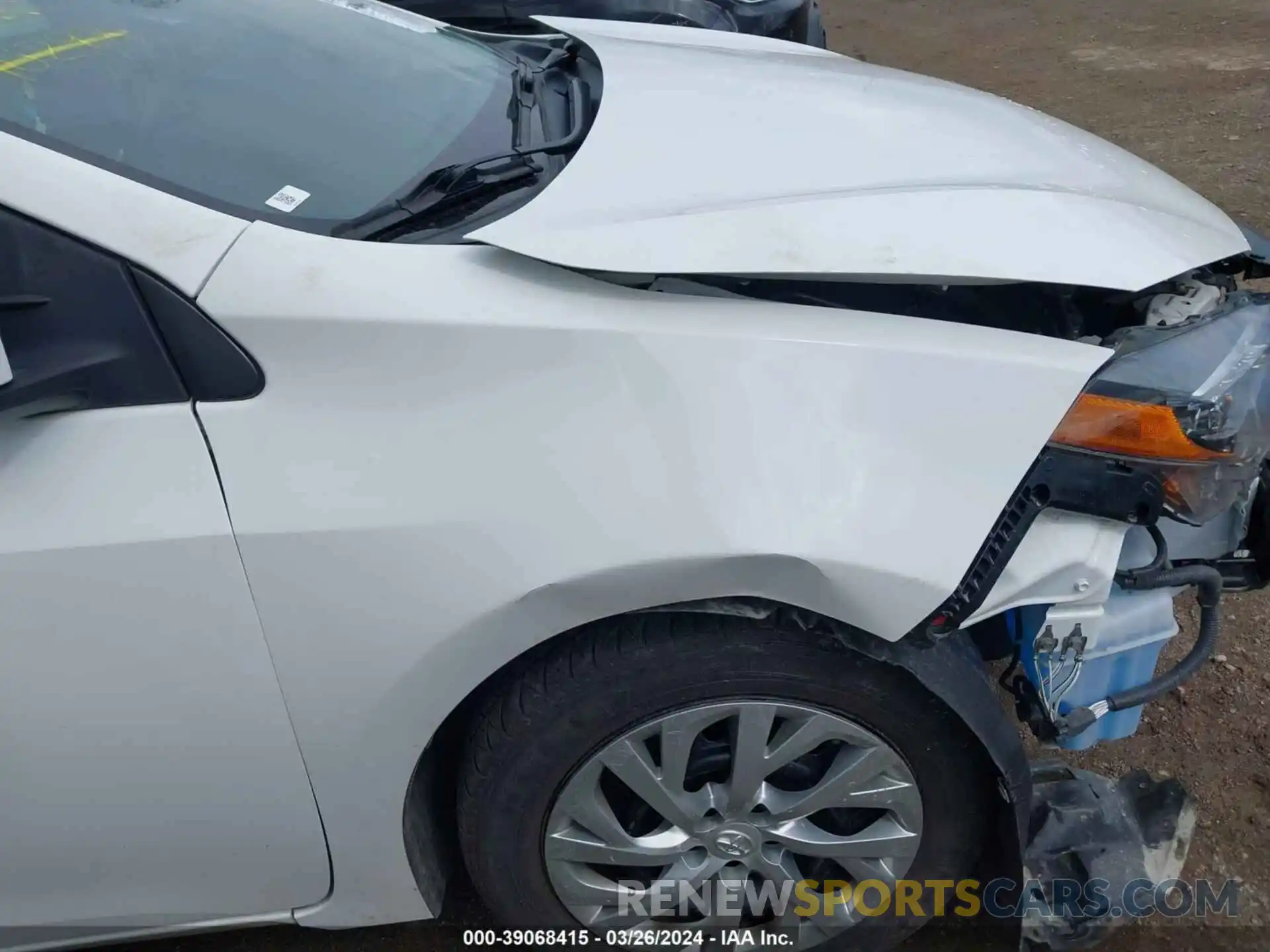 19 Photograph of a damaged car 2T1BURHE8KC190298 TOYOTA COROLLA 2019