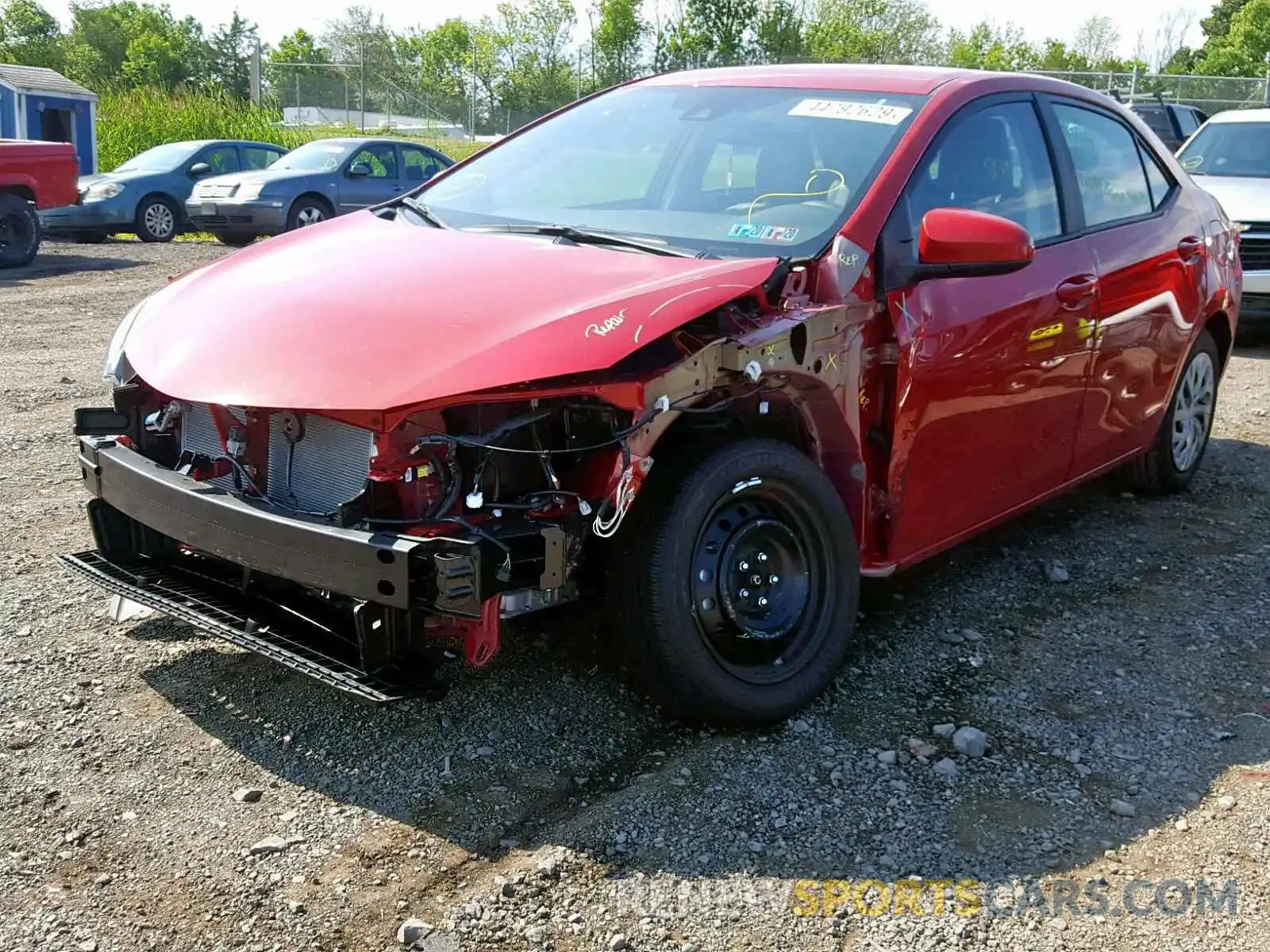 2 Photograph of a damaged car 2T1BURHE8KC192293 TOYOTA COROLLA 2019