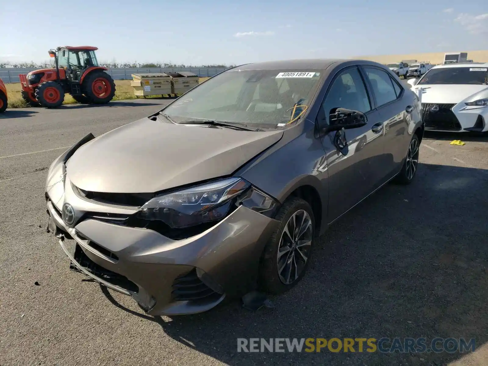 2 Photograph of a damaged car 2T1BURHE8KC193430 TOYOTA COROLLA 2019