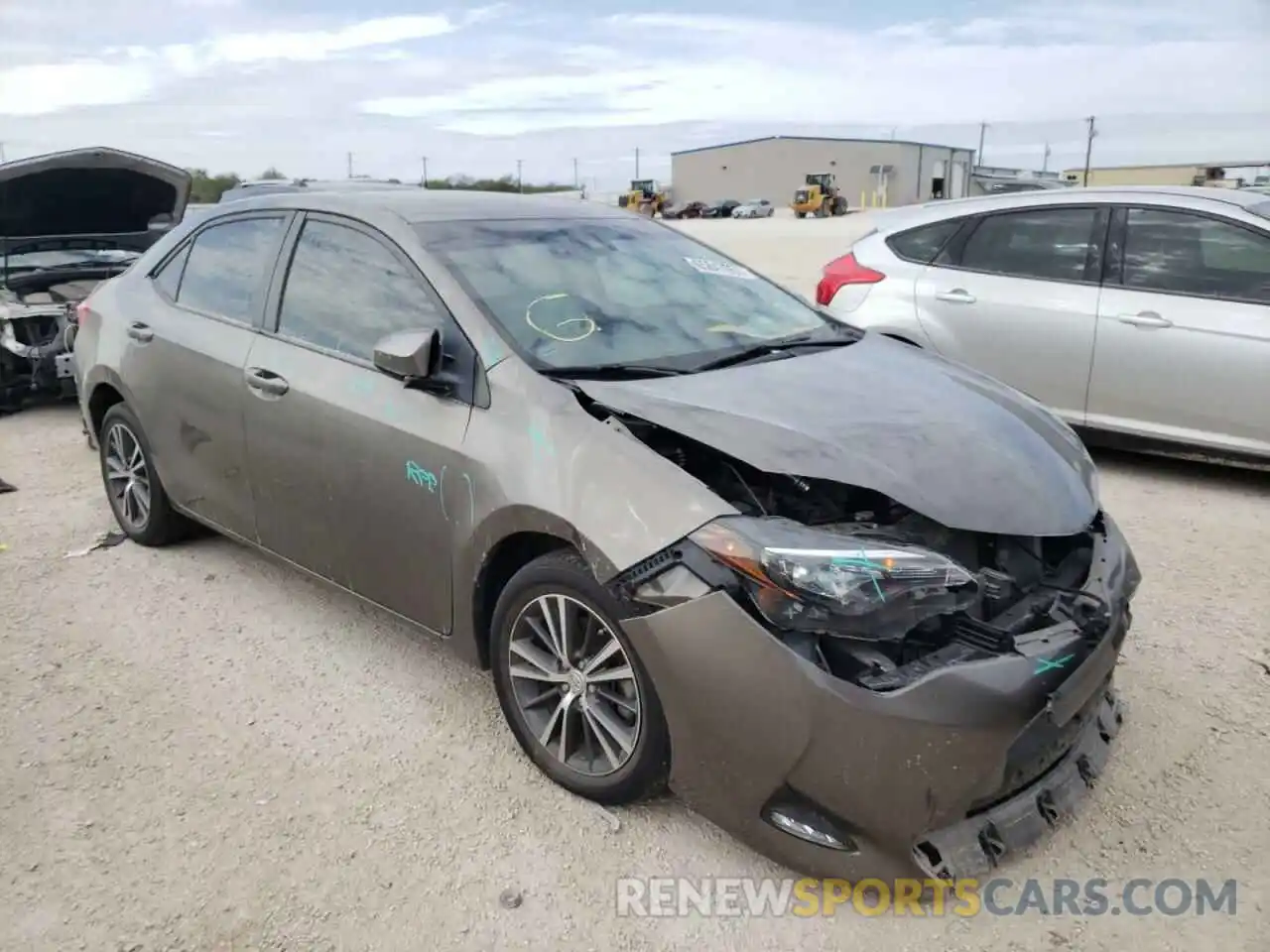 1 Photograph of a damaged car 2T1BURHE8KC194352 TOYOTA COROLLA 2019