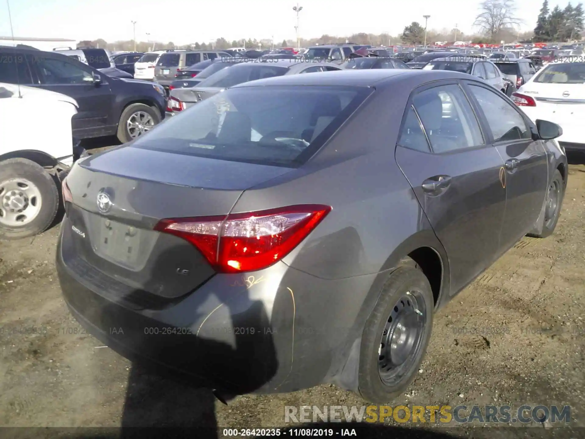 4 Photograph of a damaged car 2T1BURHE8KC194920 TOYOTA COROLLA 2019