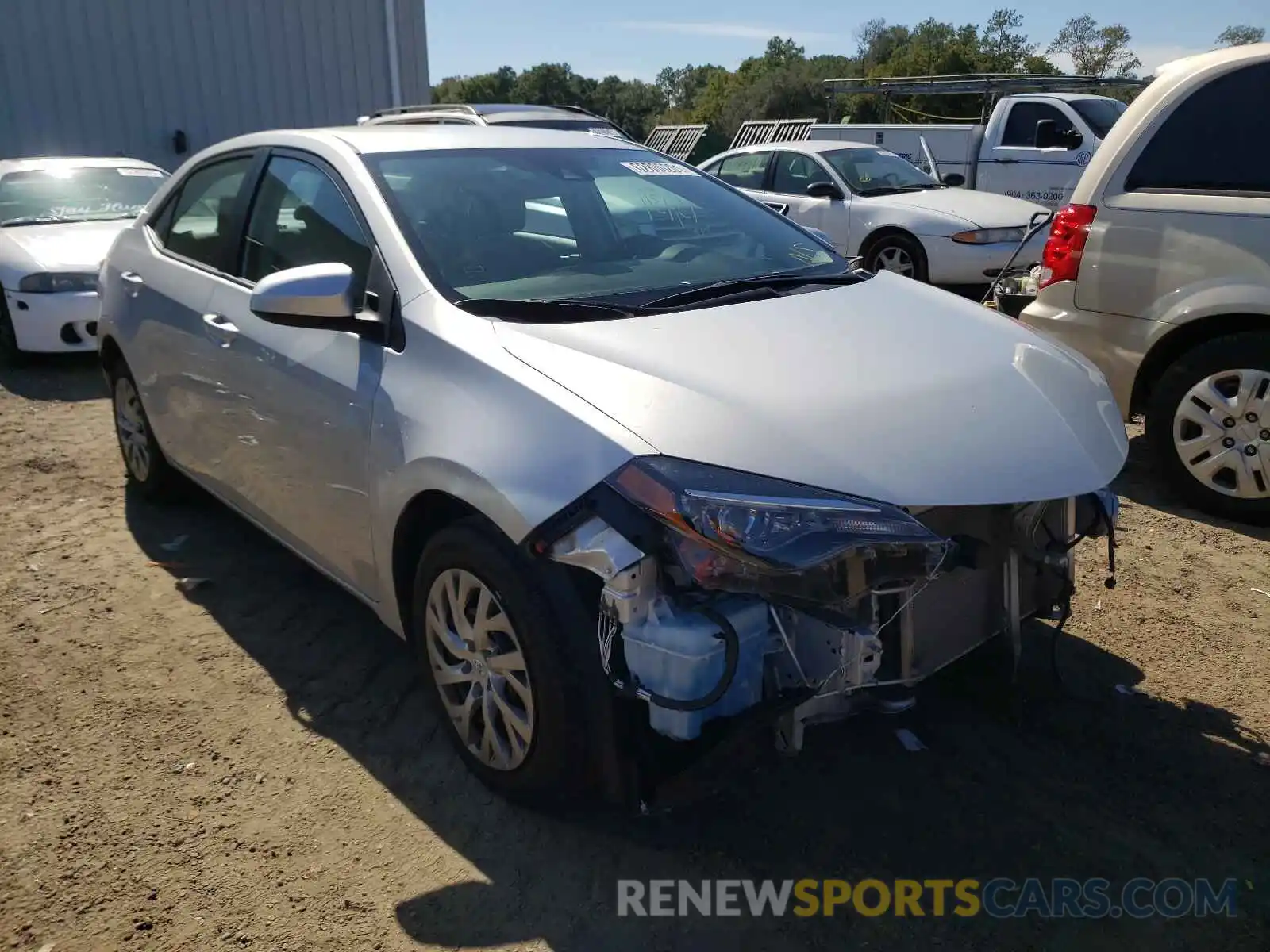 1 Photograph of a damaged car 2T1BURHE8KC195503 TOYOTA COROLLA 2019