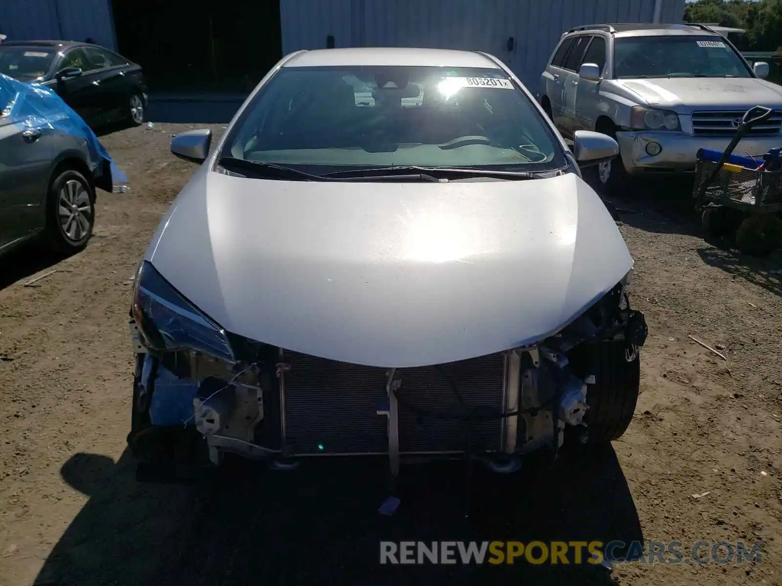 9 Photograph of a damaged car 2T1BURHE8KC195503 TOYOTA COROLLA 2019