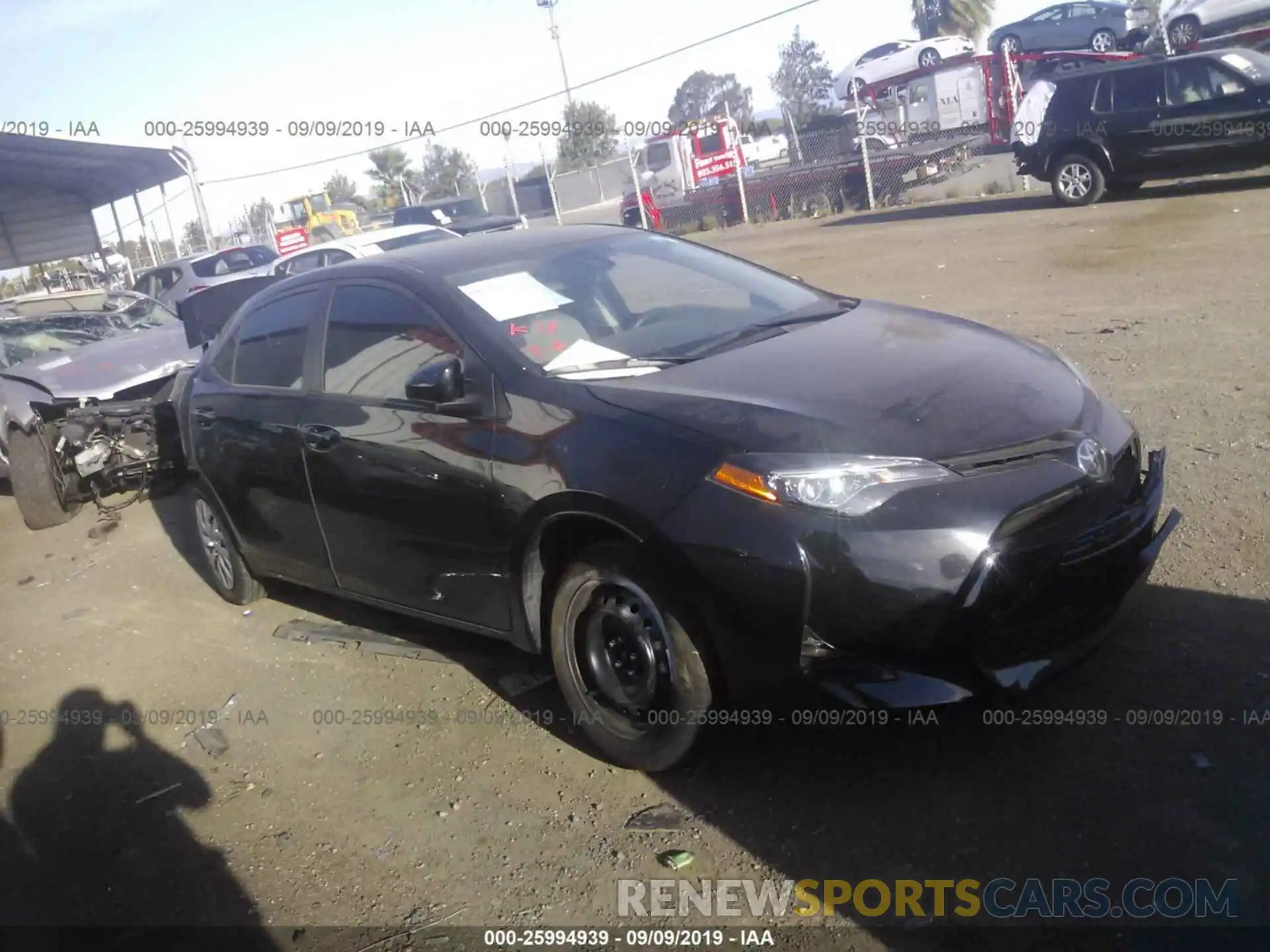 1 Photograph of a damaged car 2T1BURHE8KC197820 TOYOTA COROLLA 2019