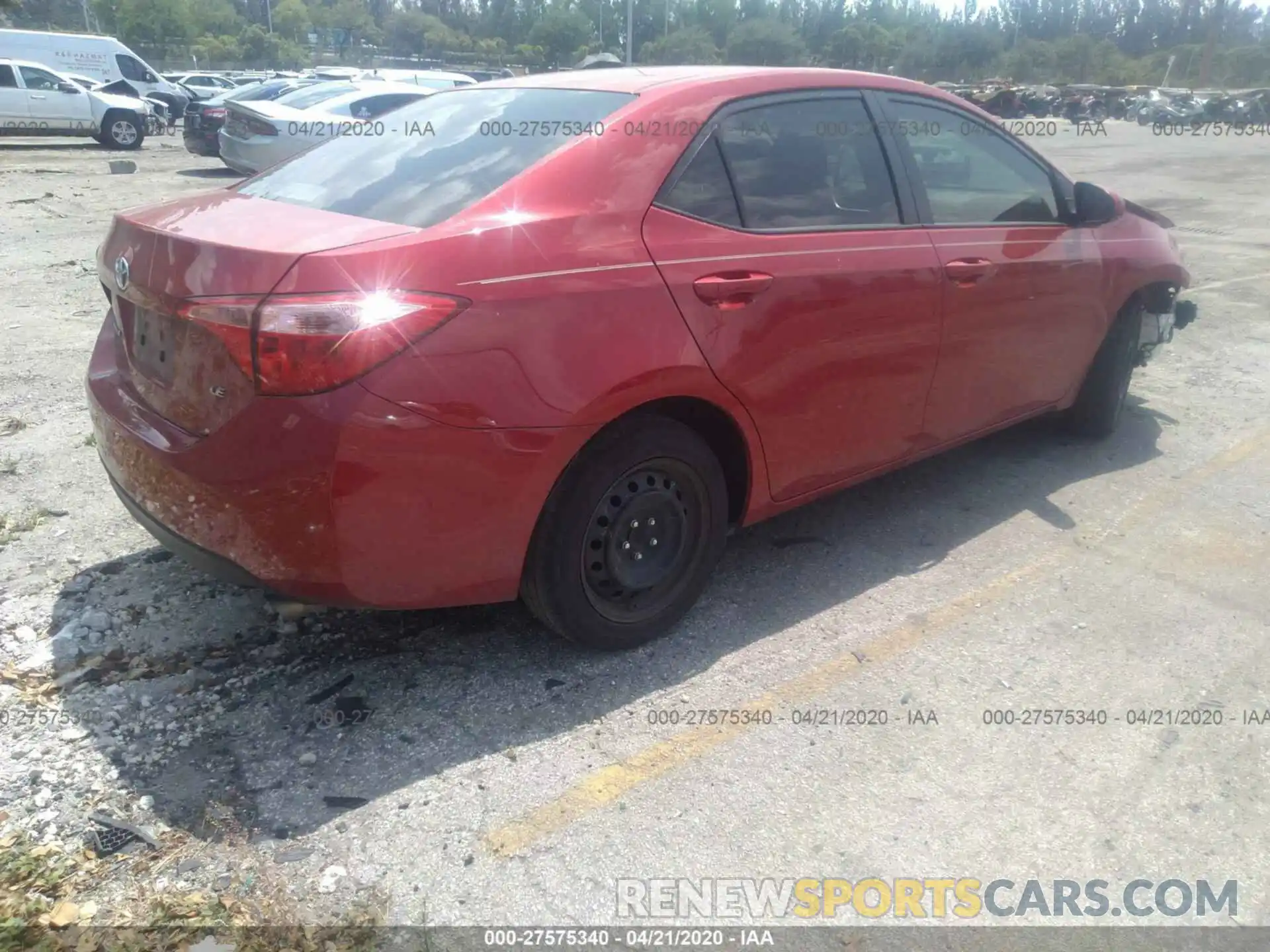 4 Photograph of a damaged car 2T1BURHE8KC199020 TOYOTA COROLLA 2019