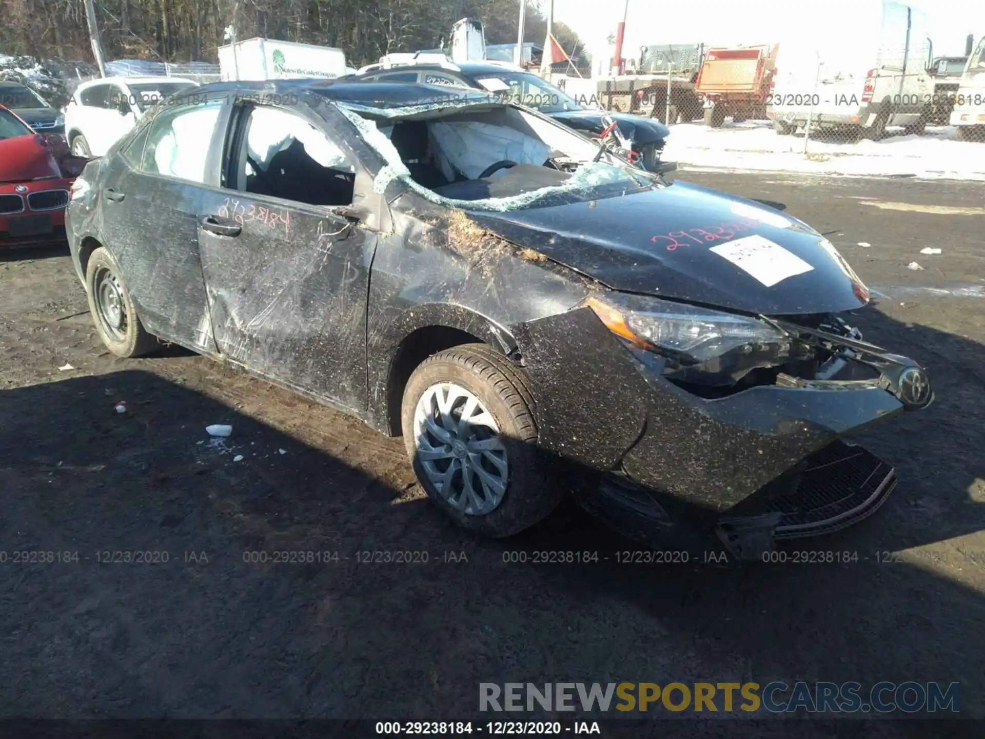 1 Photograph of a damaged car 2T1BURHE8KC200134 TOYOTA COROLLA 2019