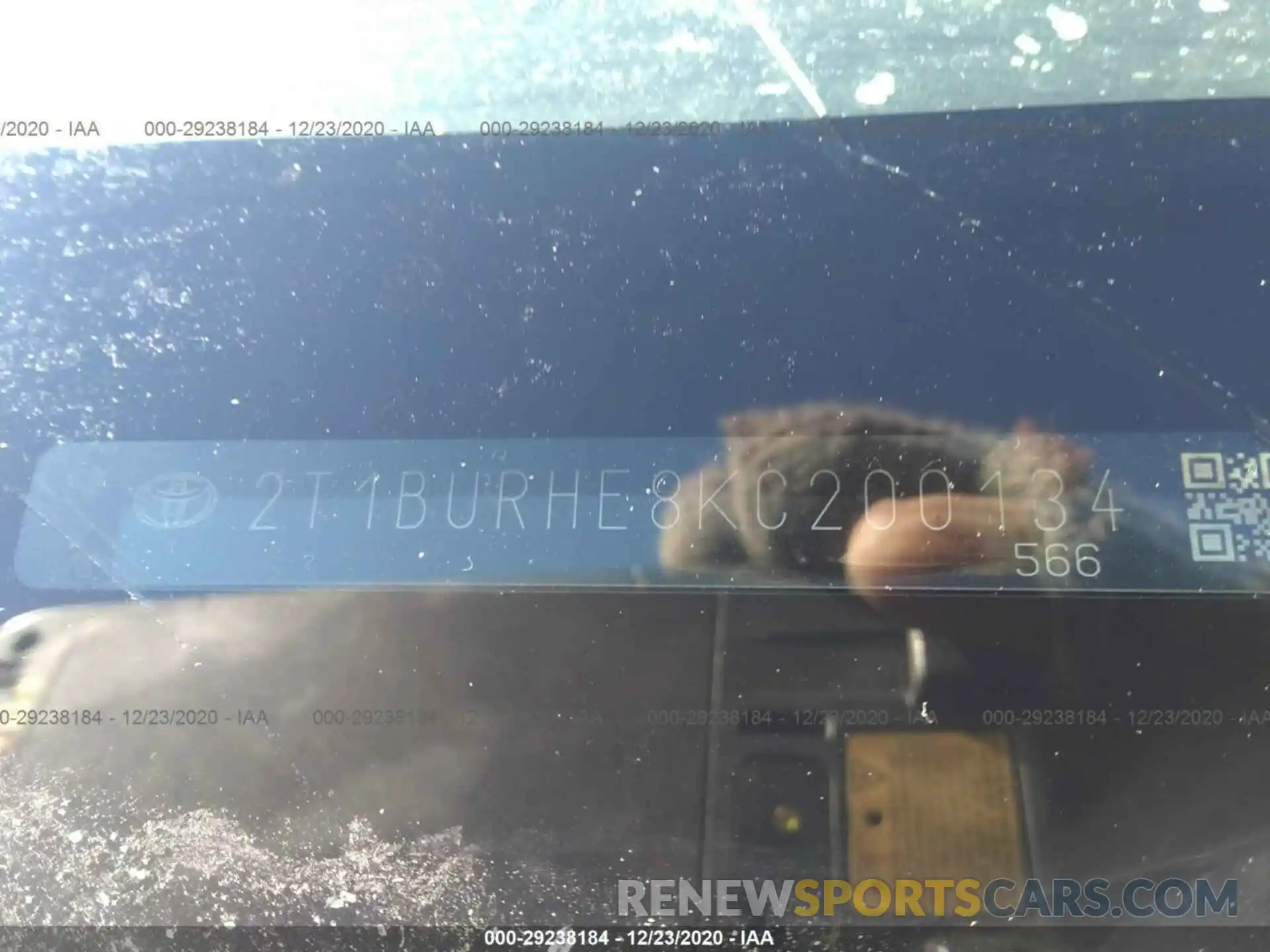 9 Photograph of a damaged car 2T1BURHE8KC200134 TOYOTA COROLLA 2019