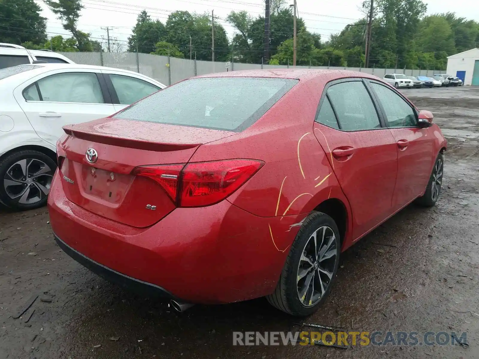 4 Photograph of a damaged car 2T1BURHE8KC200330 TOYOTA COROLLA 2019