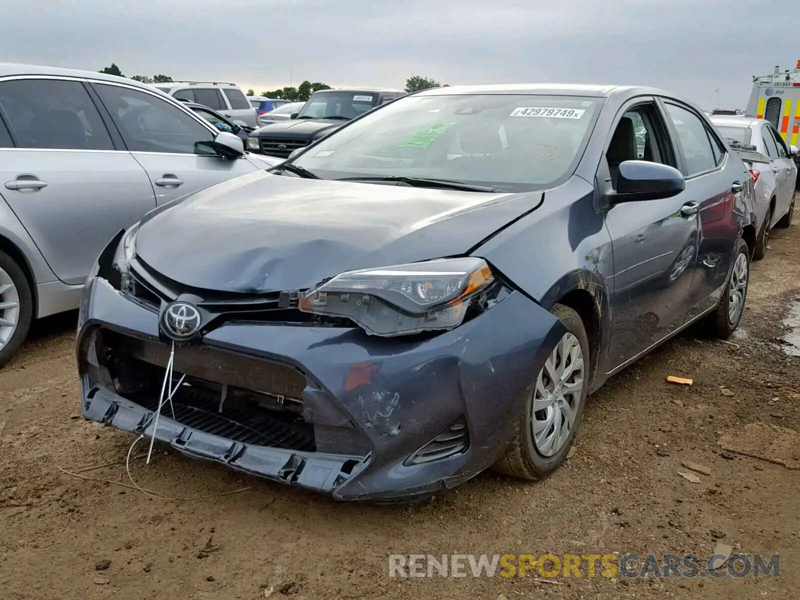 2 Photograph of a damaged car 2T1BURHE8KC200800 TOYOTA COROLLA 2019