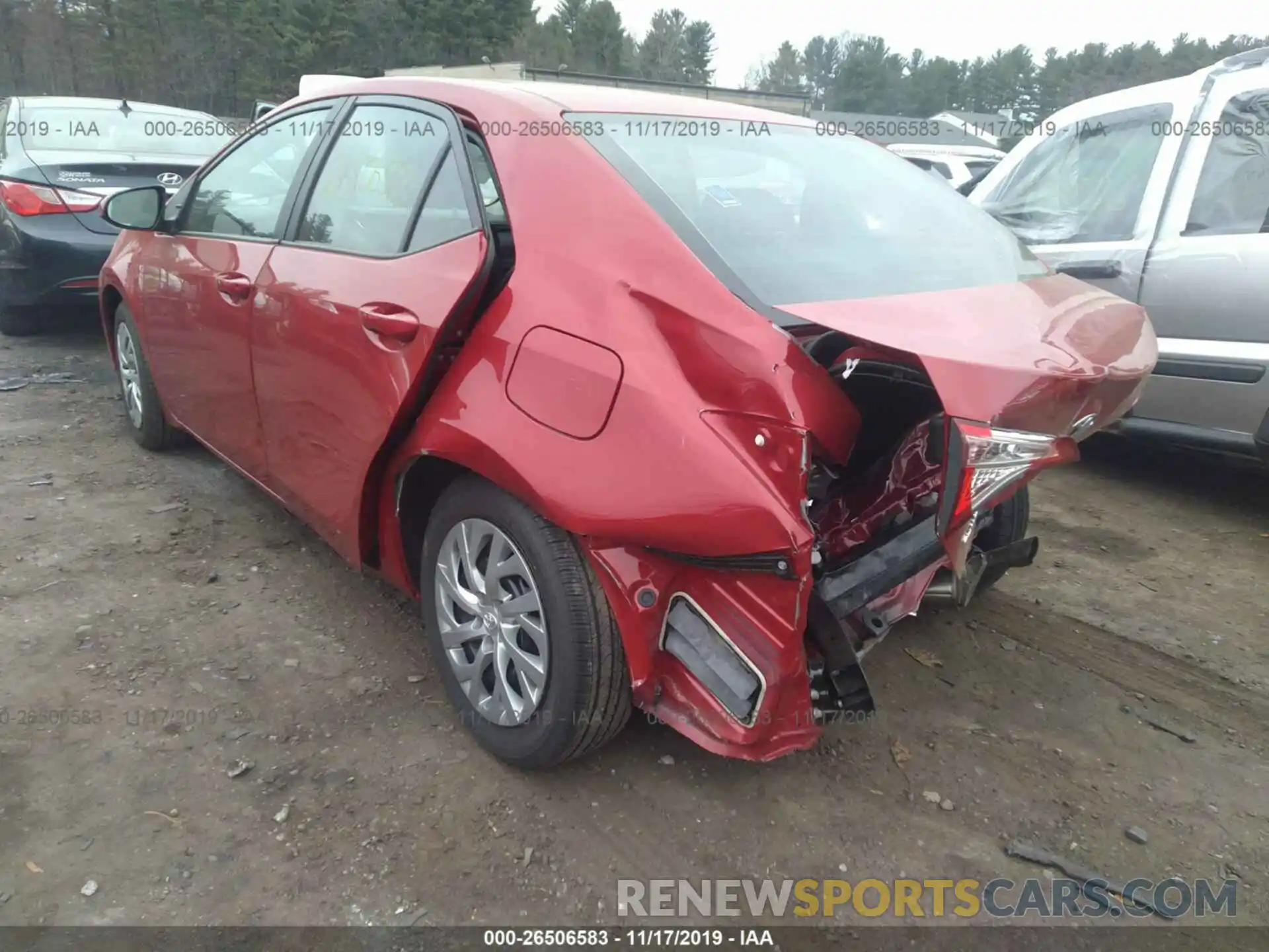 3 Photograph of a damaged car 2T1BURHE8KC201106 TOYOTA COROLLA 2019