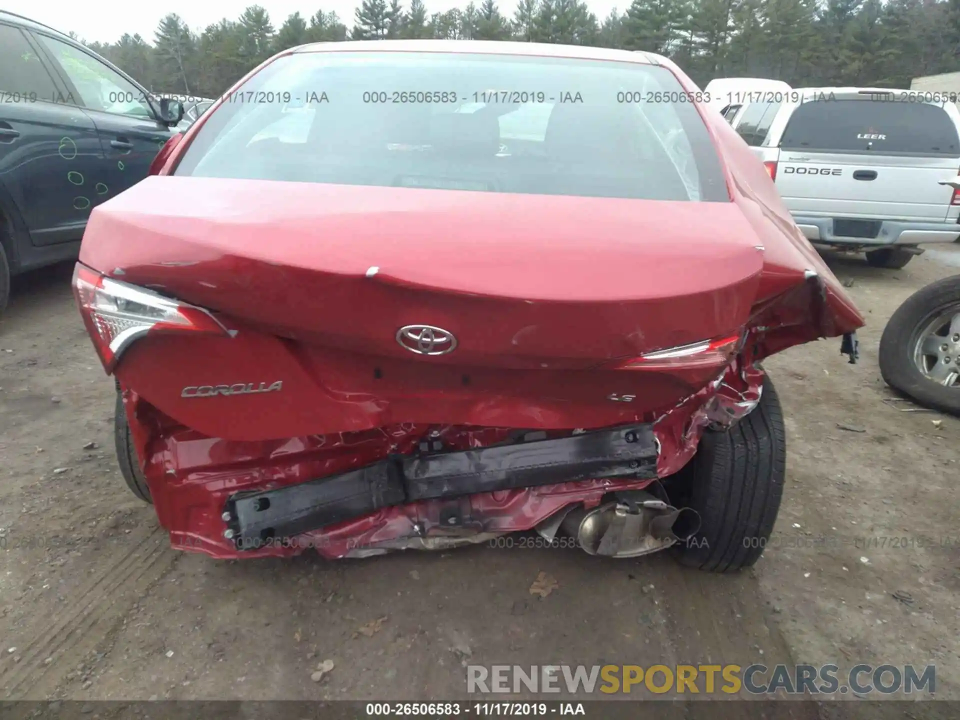 6 Photograph of a damaged car 2T1BURHE8KC201106 TOYOTA COROLLA 2019