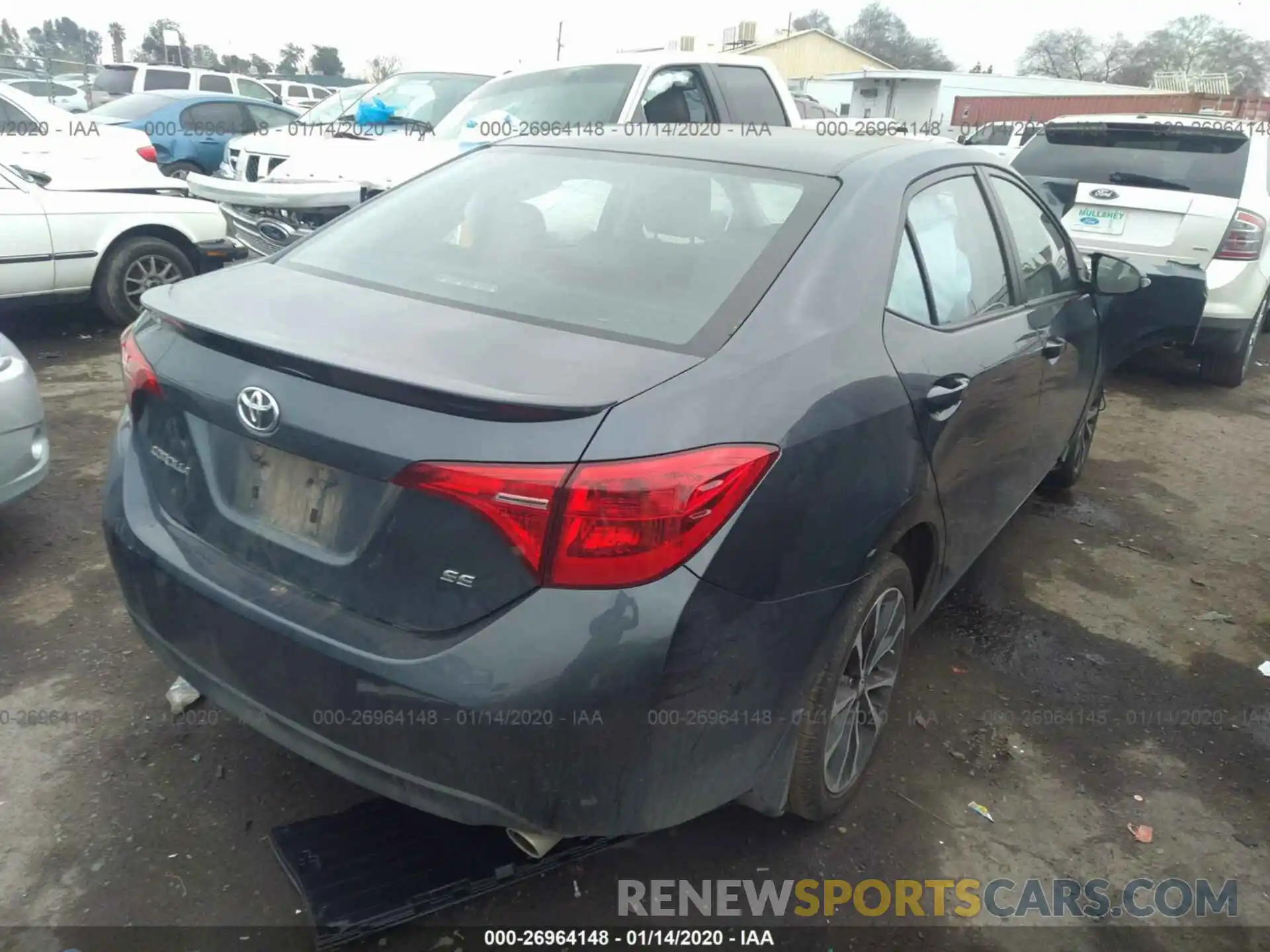 4 Photograph of a damaged car 2T1BURHE8KC201140 TOYOTA COROLLA 2019