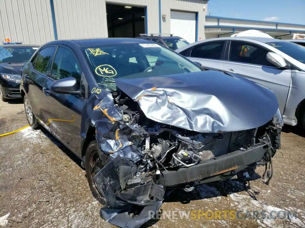 9 Photograph of a damaged car 2T1BURHE8KC201252 TOYOTA COROLLA 2019