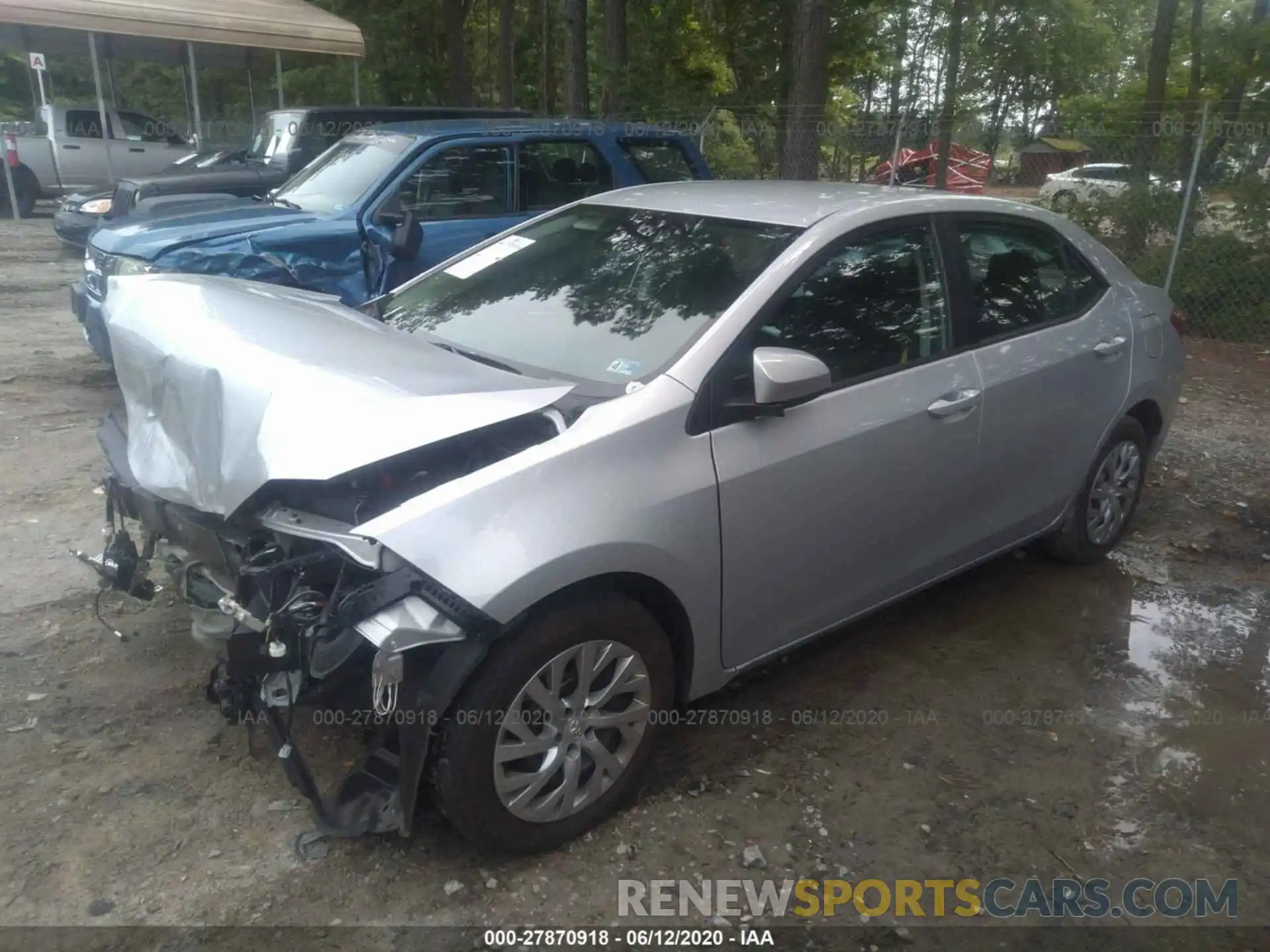 2 Photograph of a damaged car 2T1BURHE8KC201297 TOYOTA COROLLA 2019