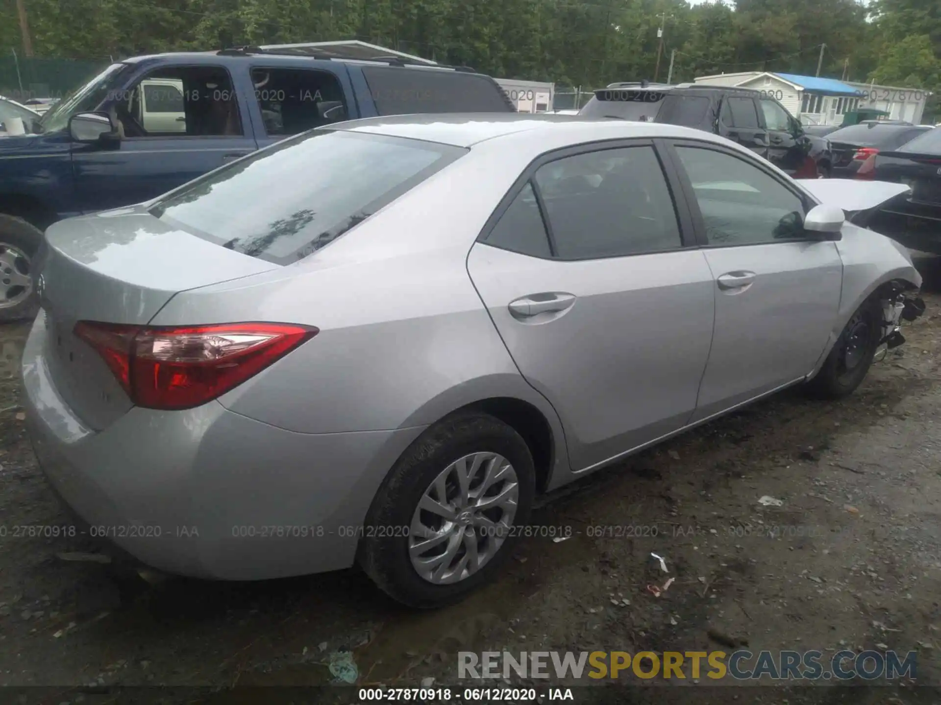 4 Photograph of a damaged car 2T1BURHE8KC201297 TOYOTA COROLLA 2019