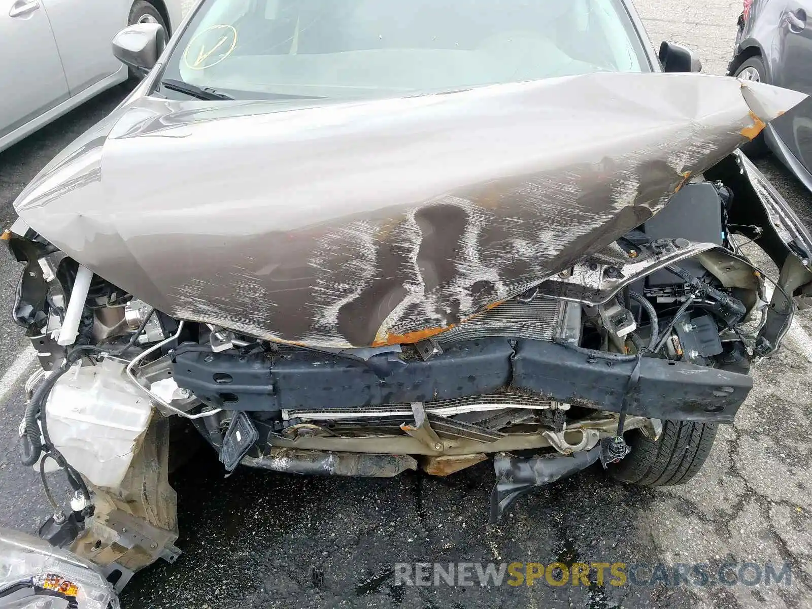 7 Photograph of a damaged car 2T1BURHE8KC201591 TOYOTA COROLLA 2019