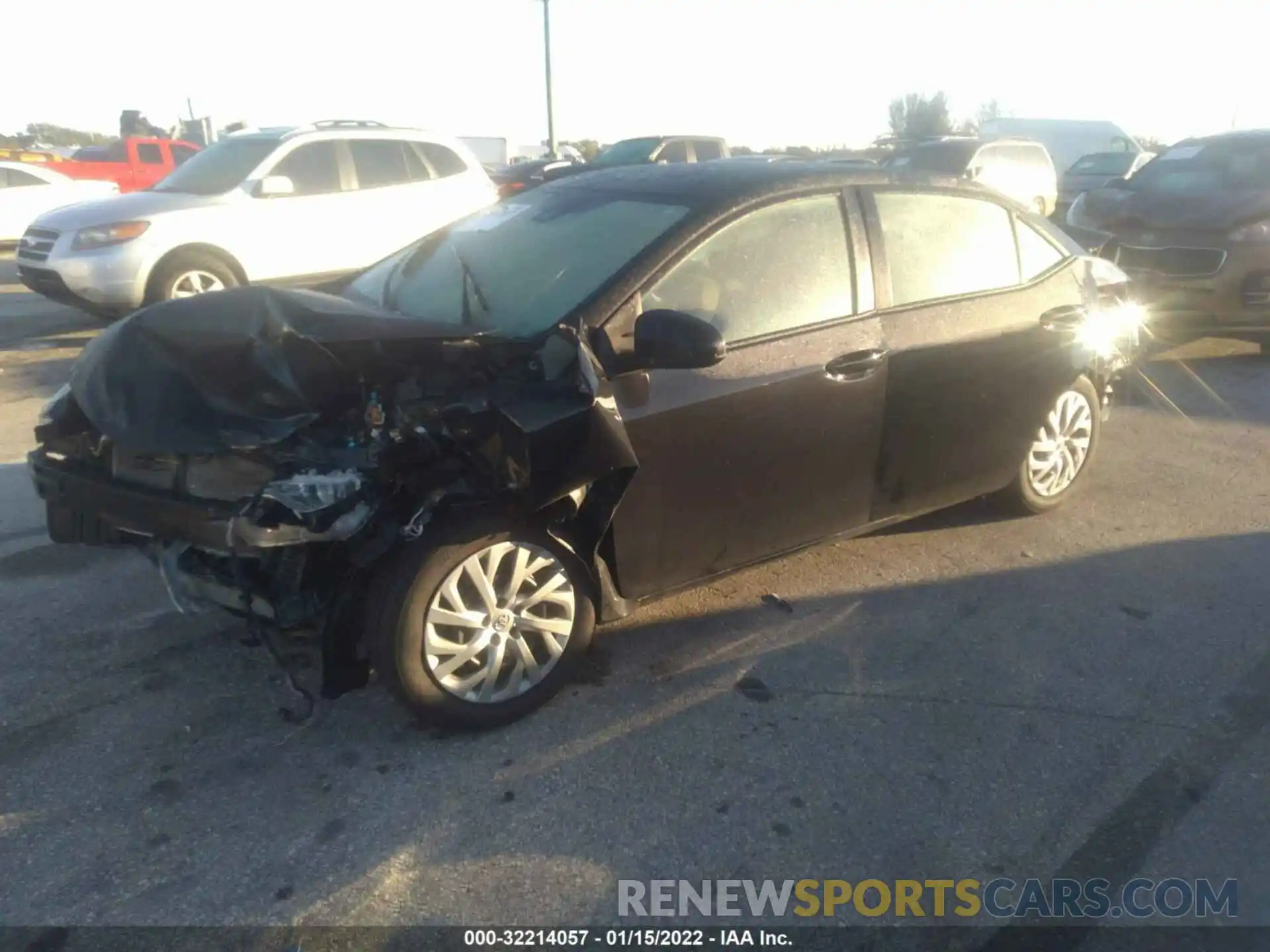 2 Photograph of a damaged car 2T1BURHE8KC201915 TOYOTA COROLLA 2019