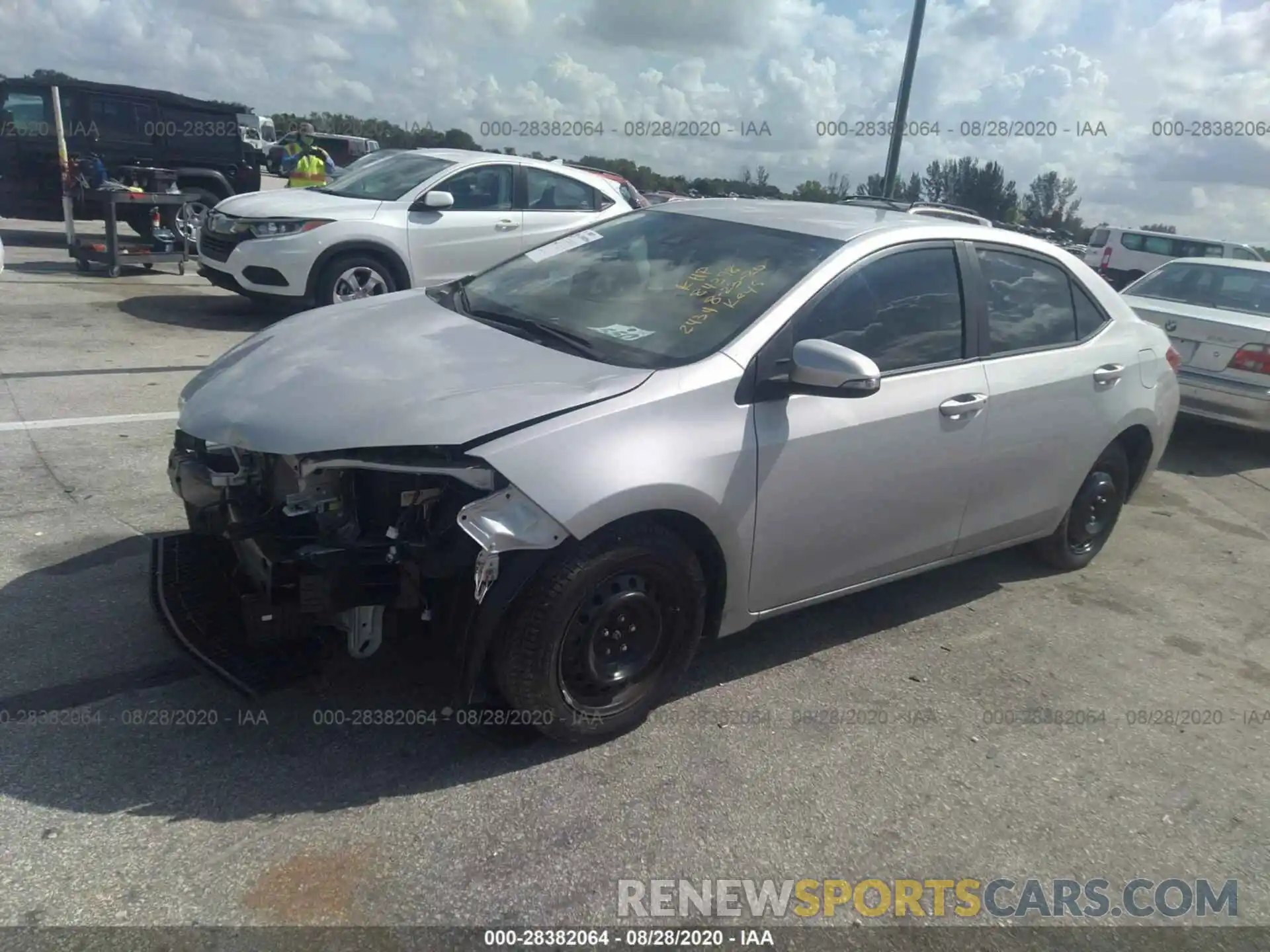 2 Photograph of a damaged car 2T1BURHE8KC202434 TOYOTA COROLLA 2019