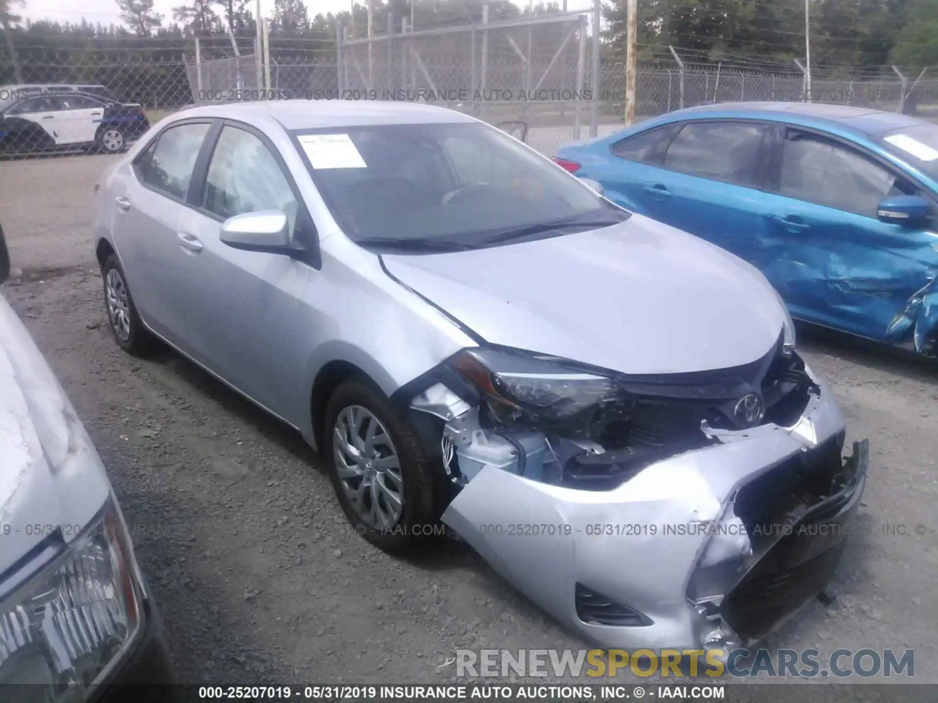 1 Photograph of a damaged car 2T1BURHE8KC203387 TOYOTA COROLLA 2019