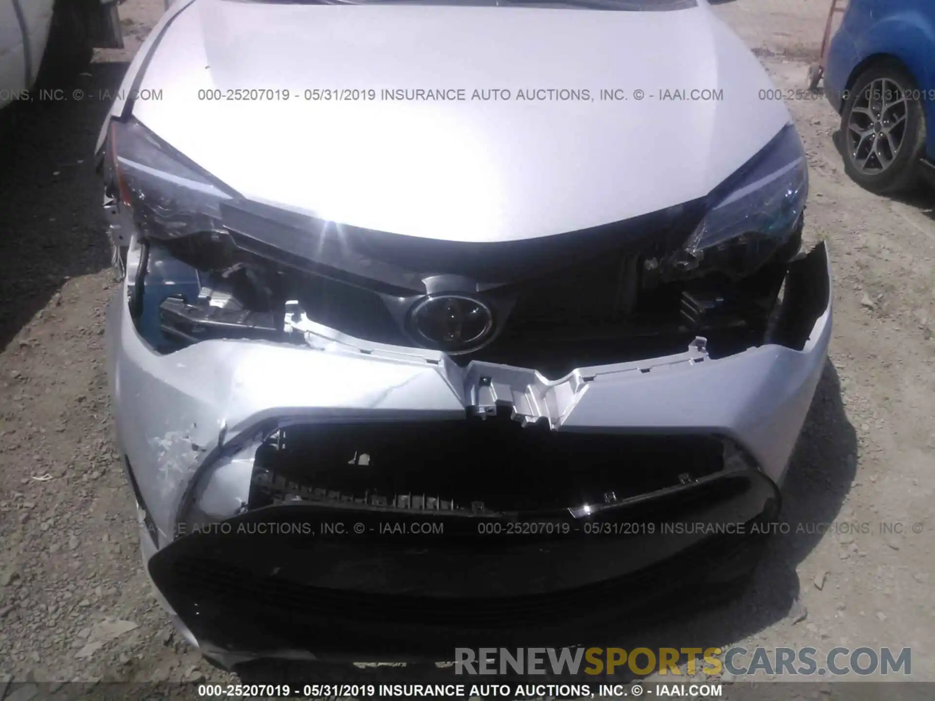 6 Photograph of a damaged car 2T1BURHE8KC203387 TOYOTA COROLLA 2019