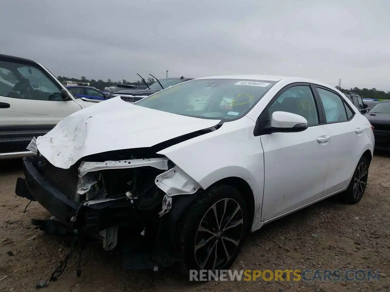 2 Photograph of a damaged car 2T1BURHE8KC203776 TOYOTA COROLLA 2019