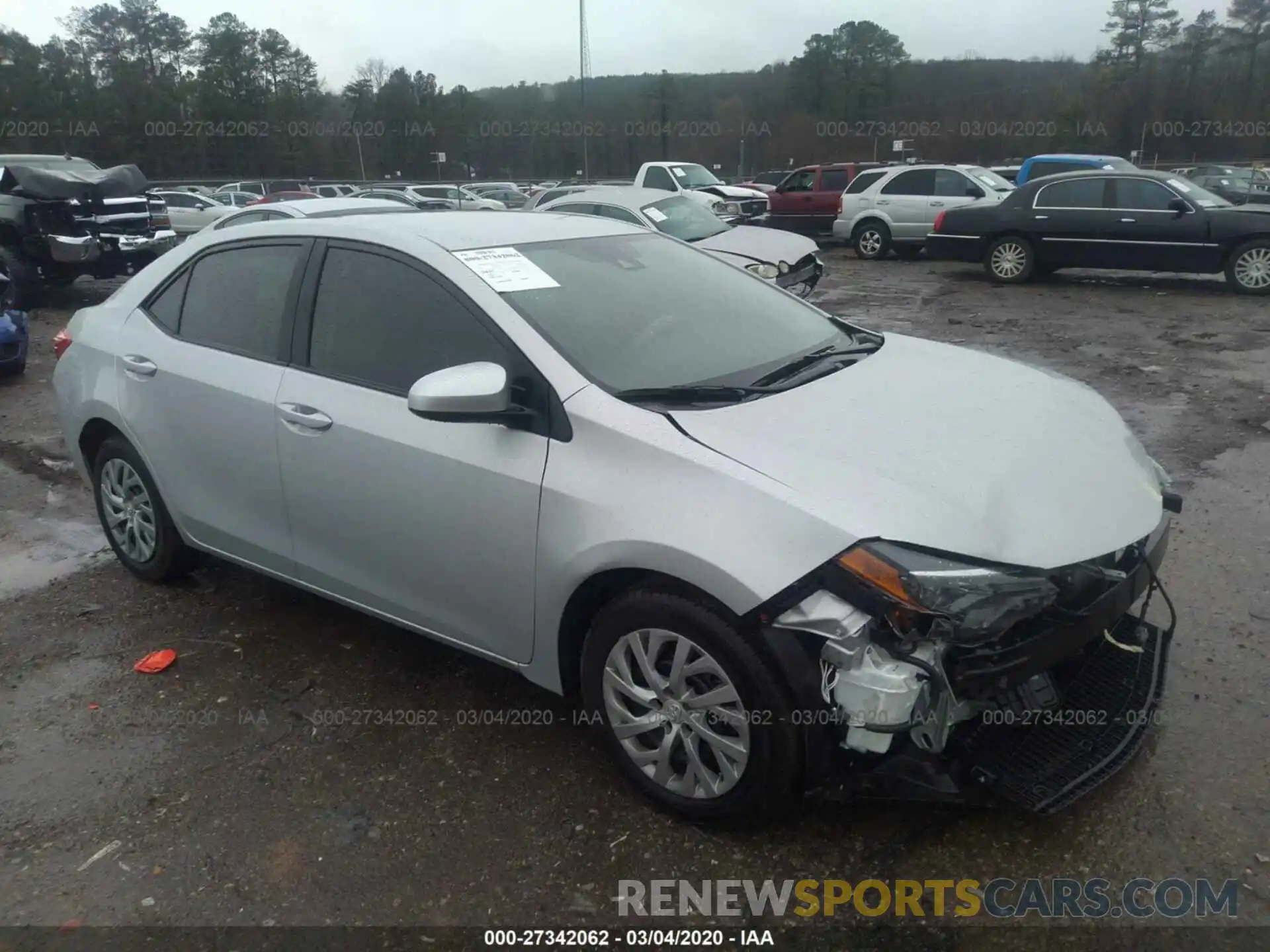 1 Photograph of a damaged car 2T1BURHE8KC204152 TOYOTA COROLLA 2019