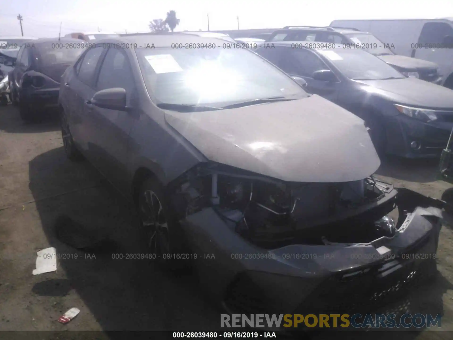 1 Photograph of a damaged car 2T1BURHE8KC204331 TOYOTA COROLLA 2019