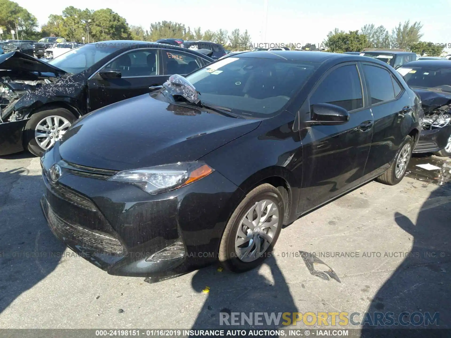 2 Photograph of a damaged car 2T1BURHE8KC205009 TOYOTA COROLLA 2019