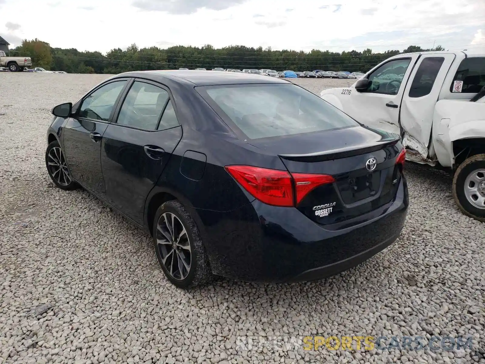 3 Photograph of a damaged car 2T1BURHE8KC206080 TOYOTA COROLLA 2019