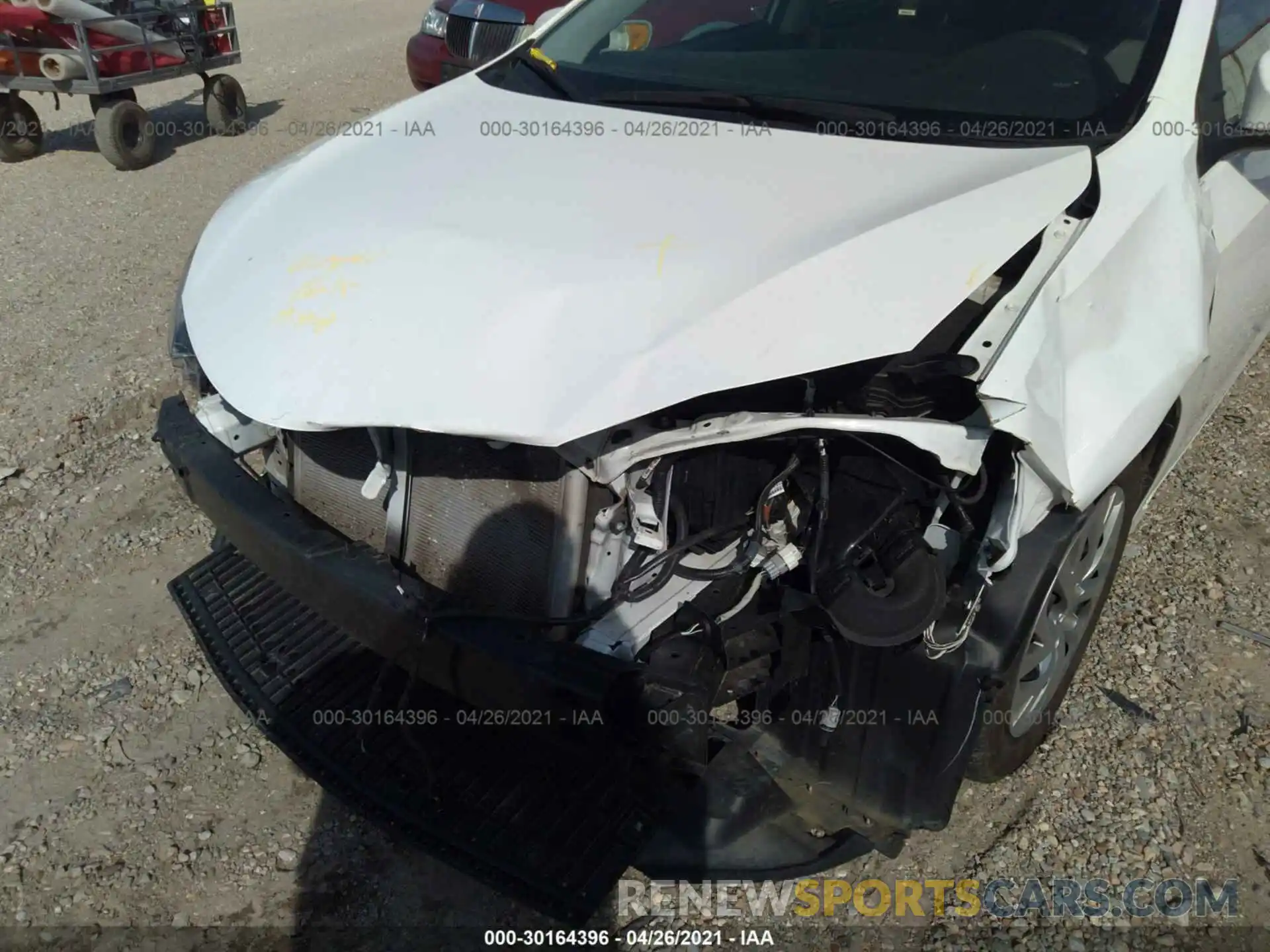 6 Photograph of a damaged car 2T1BURHE8KC206175 TOYOTA COROLLA 2019