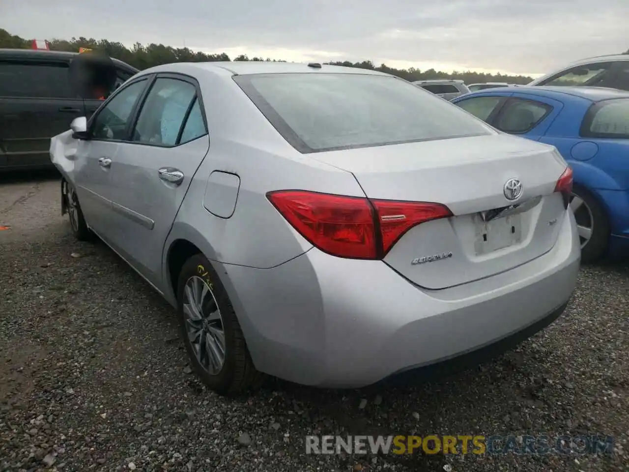 3 Photograph of a damaged car 2T1BURHE8KC206189 TOYOTA COROLLA 2019