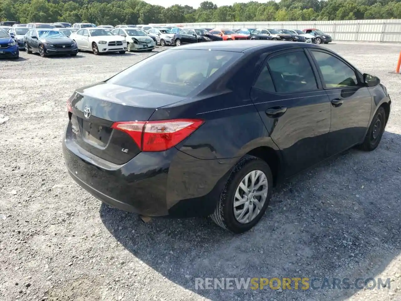 4 Photograph of a damaged car 2T1BURHE8KC206225 TOYOTA COROLLA 2019