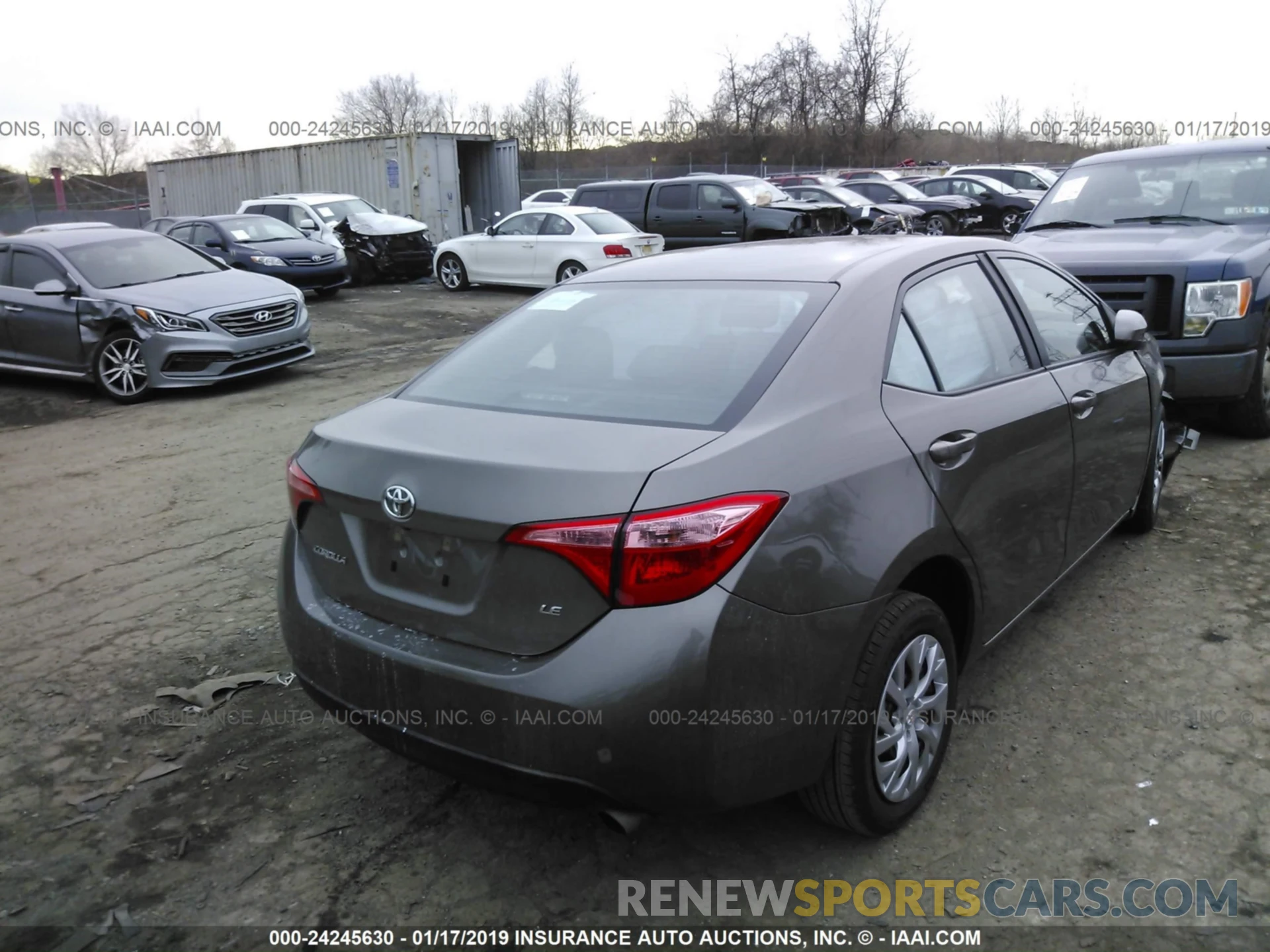 4 Photograph of a damaged car 2T1BURHE8KC207505 TOYOTA COROLLA 2019