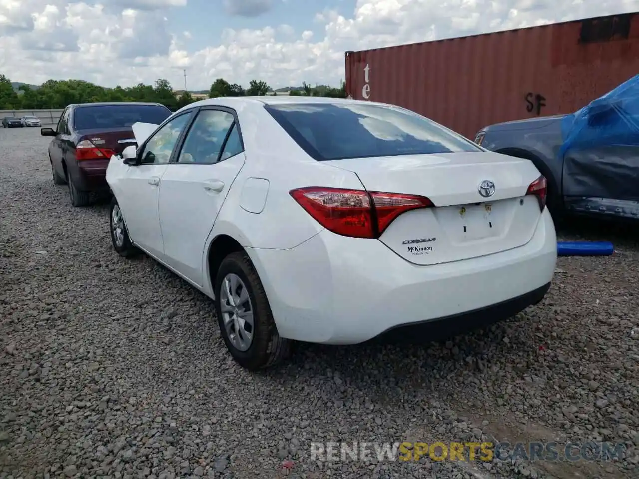 3 Photograph of a damaged car 2T1BURHE8KC210100 TOYOTA COROLLA 2019