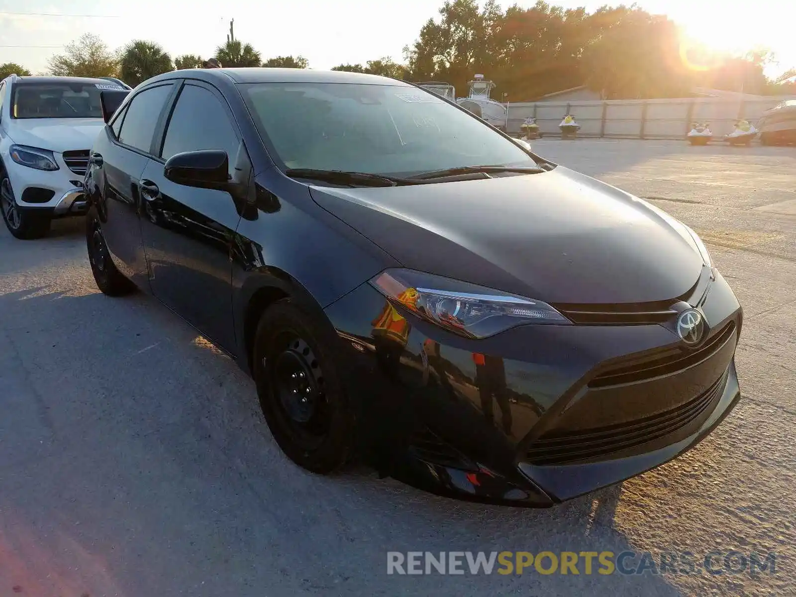 1 Photograph of a damaged car 2T1BURHE8KC210520 TOYOTA COROLLA 2019